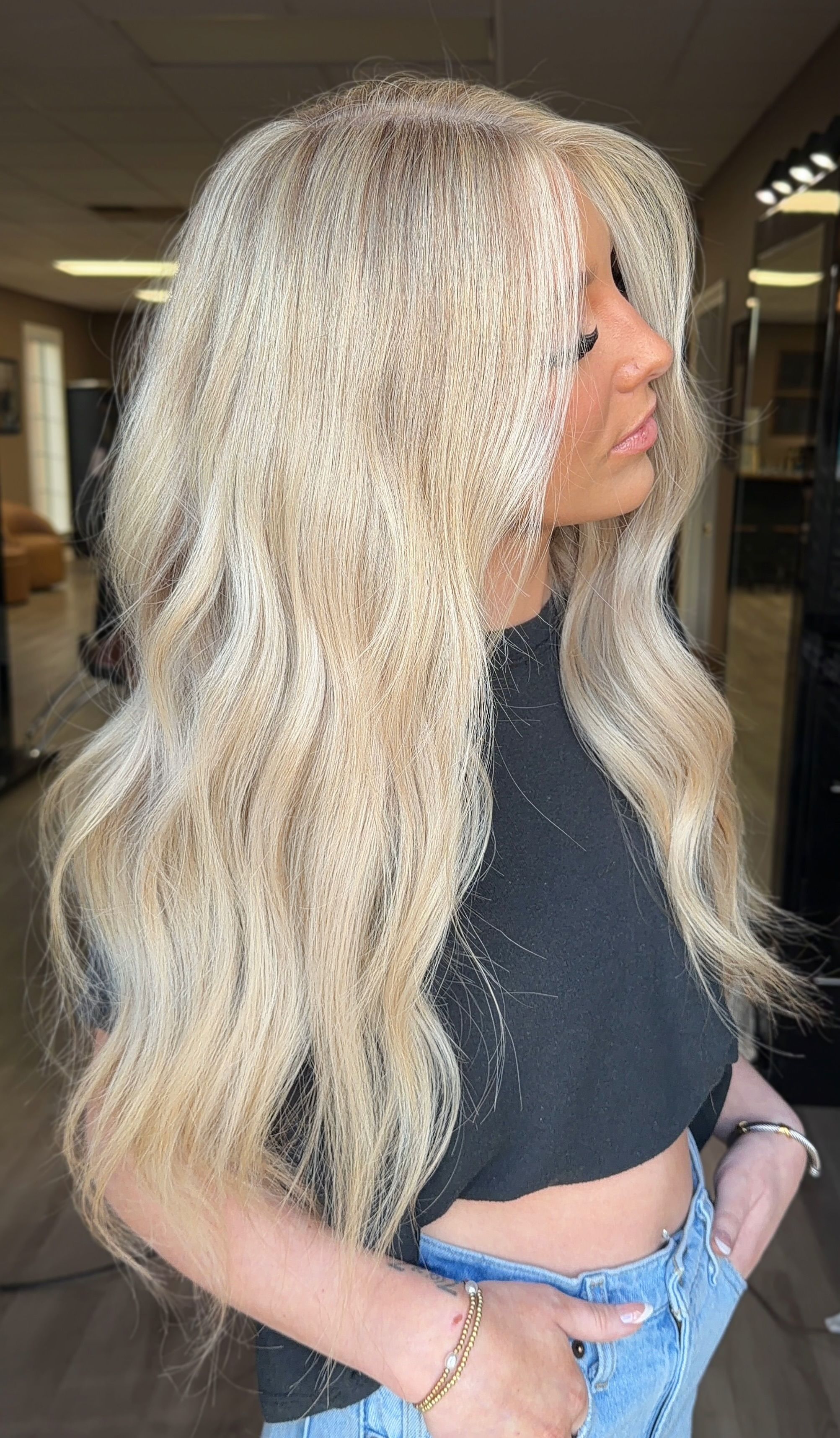 Taylor Halford — Blondes ONESHOT Hair Awards entry