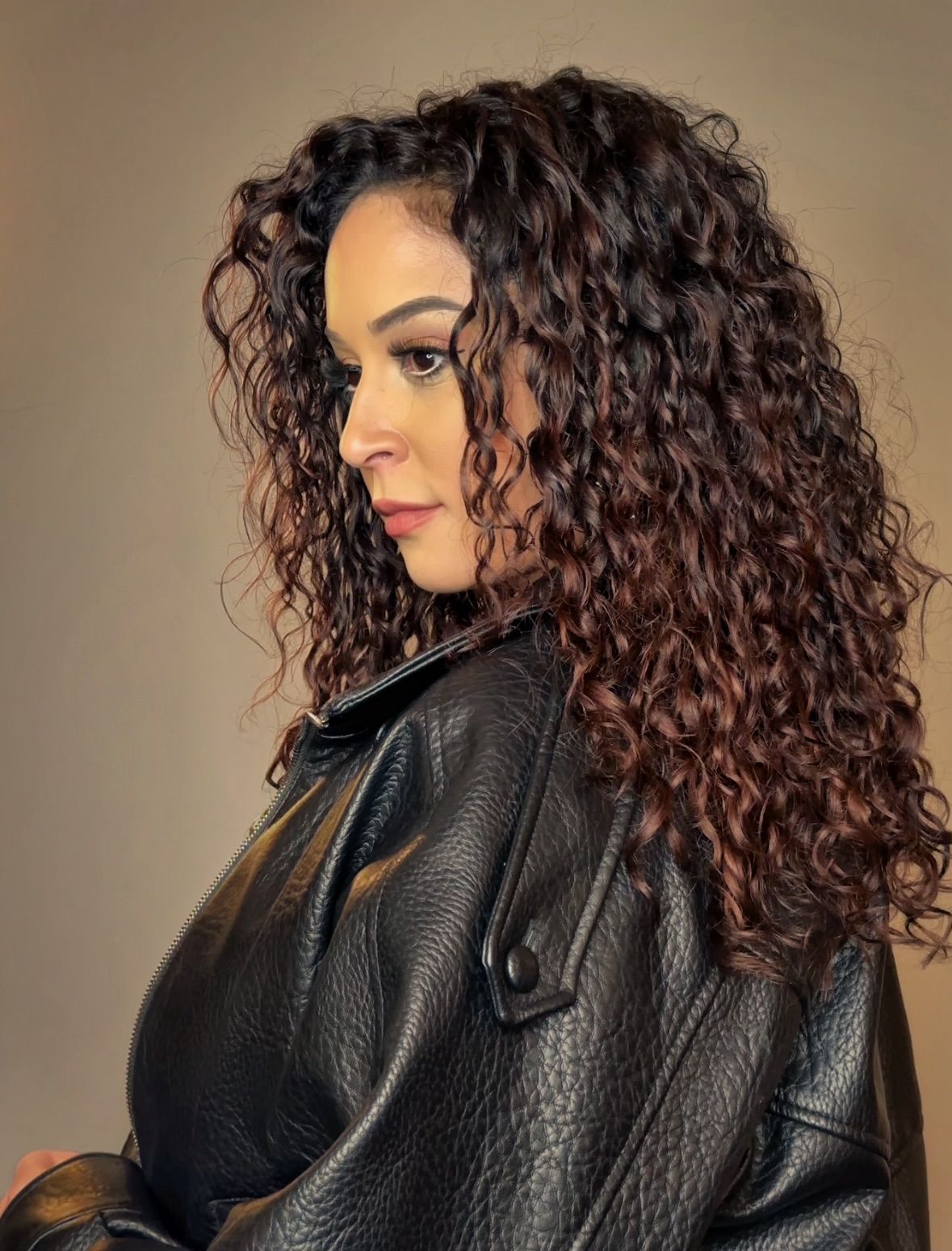 Kelly Knowles — Brunettes ONESHOT Hair Awards entry