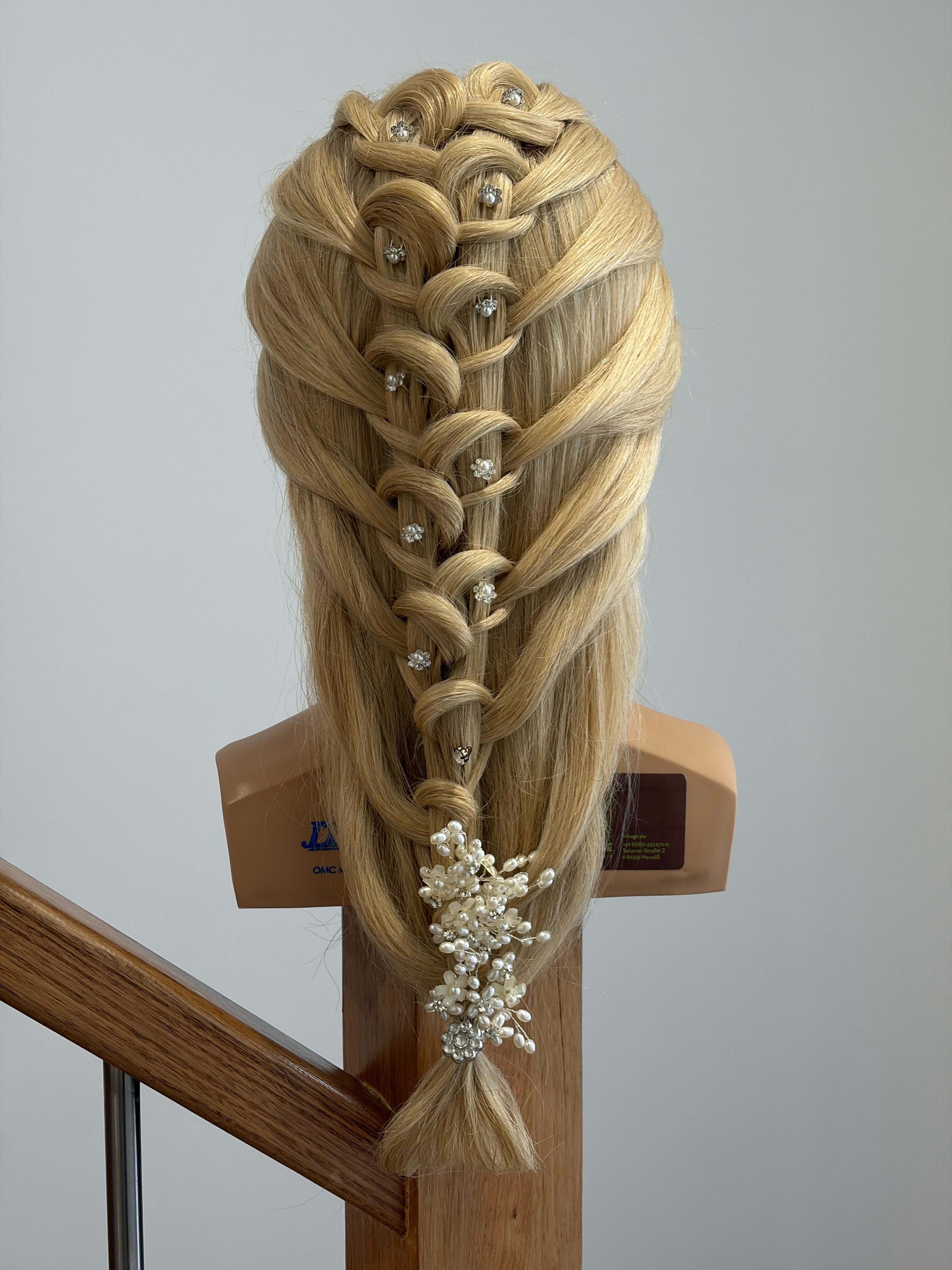 Konstantina Mourtou — Special Event Styling ONESHOT Hair Awards entry