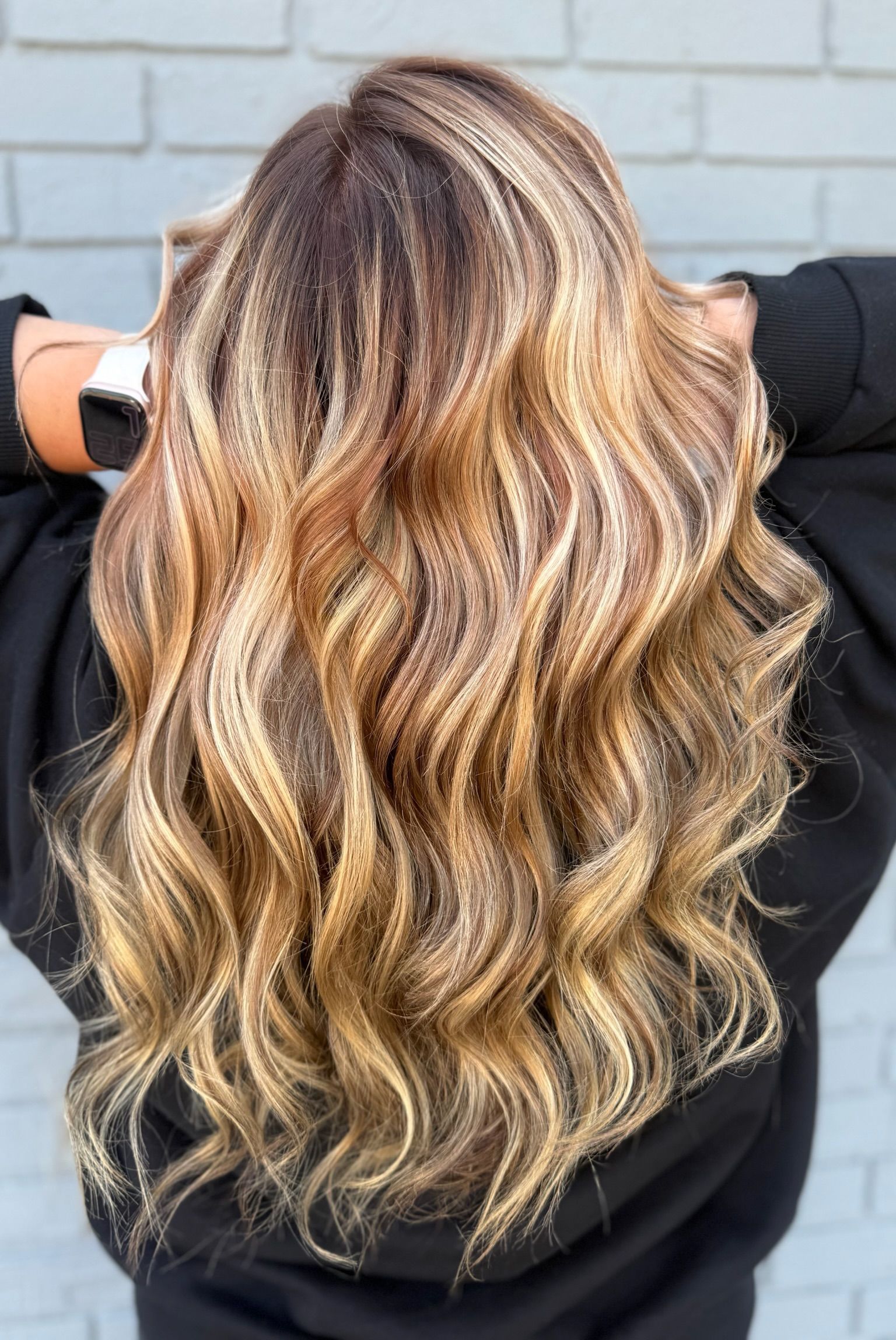 Lena Wollum — Warm Balayage ONESHOT Hair Awards entry