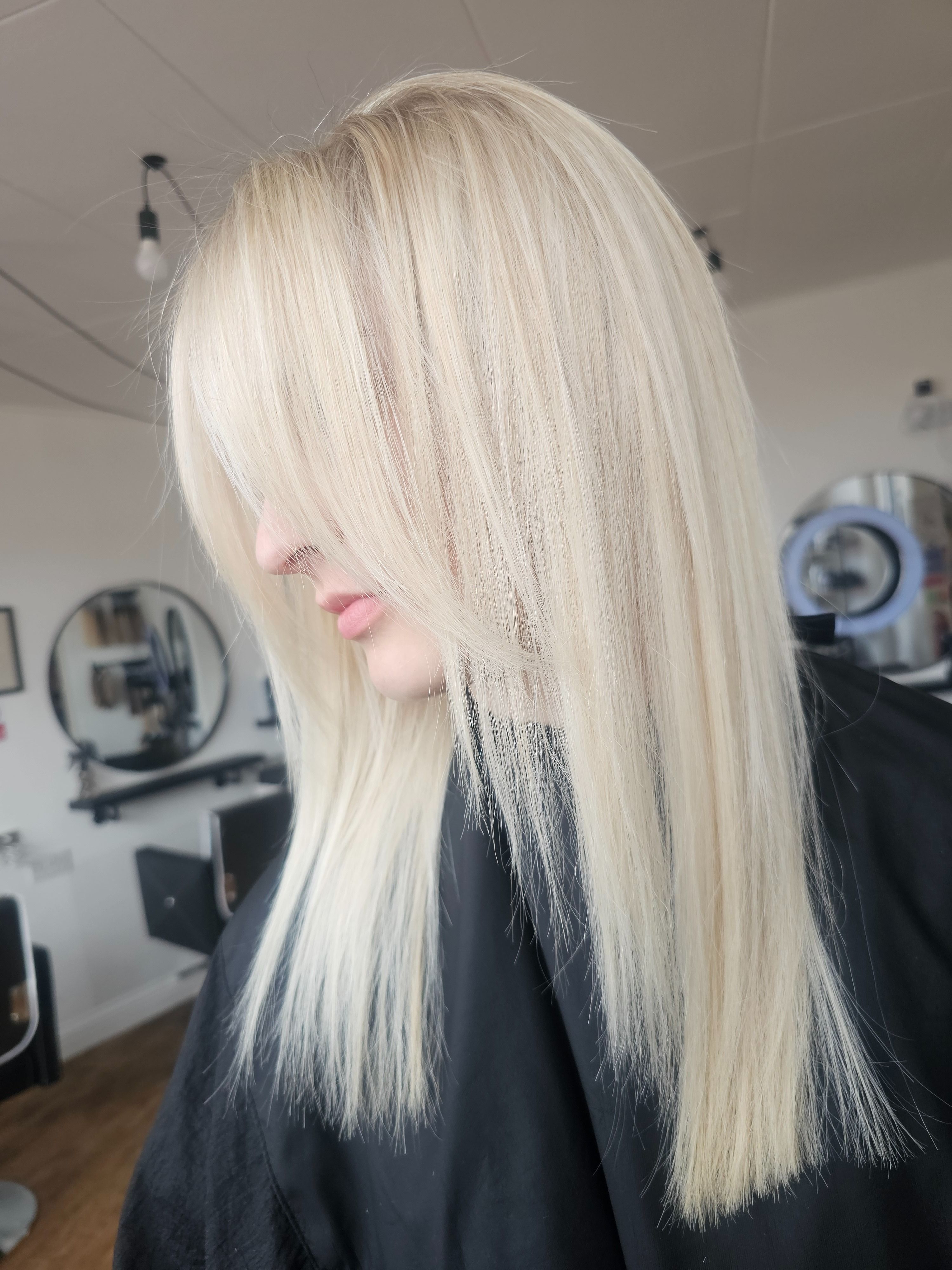 Chelsea Askey — Platinum ONESHOT Hair Awards entry