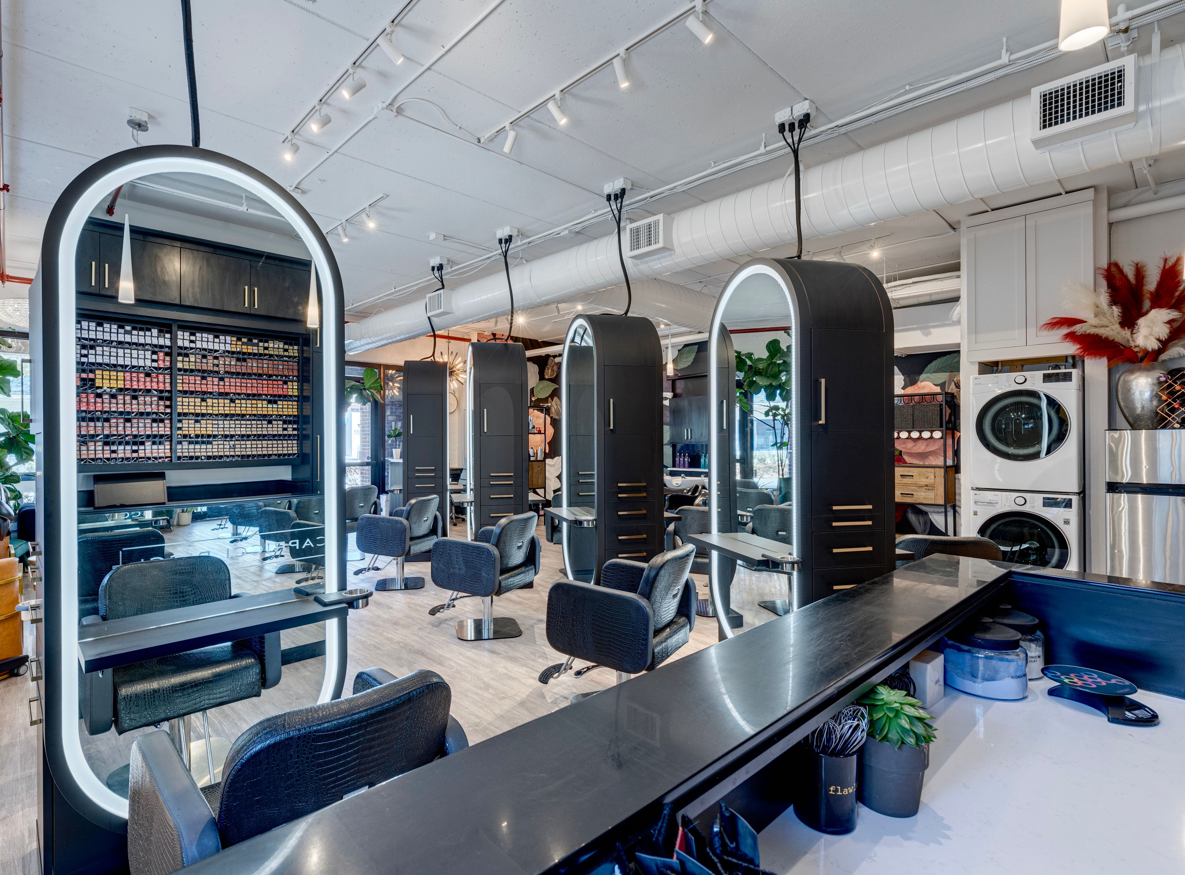 Gerilyn Ghaisarzadeh — Salon Decor ONESHOT Hair Awards entry