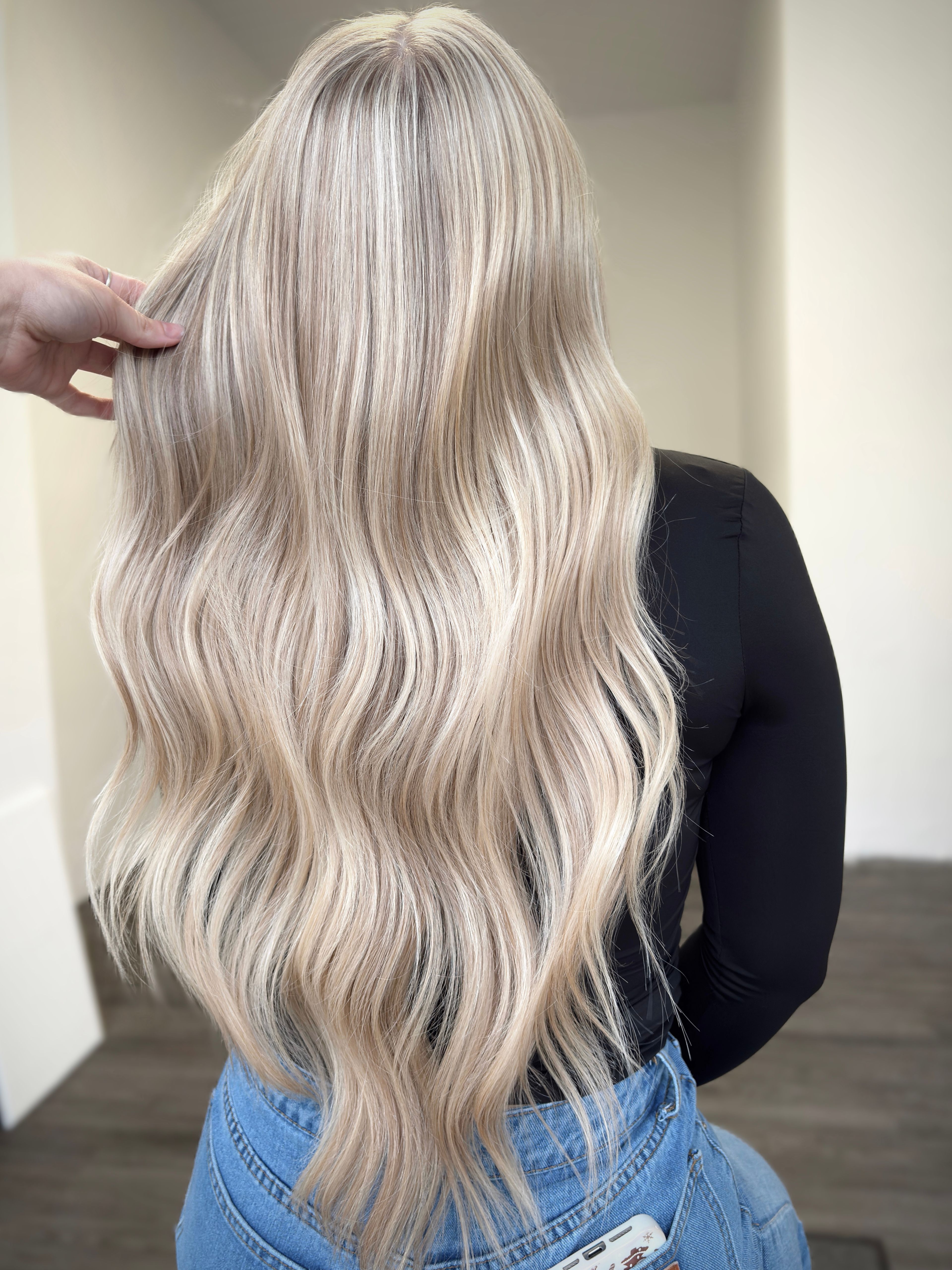 Kennedy York — Platinum ONESHOT Hair Awards entry