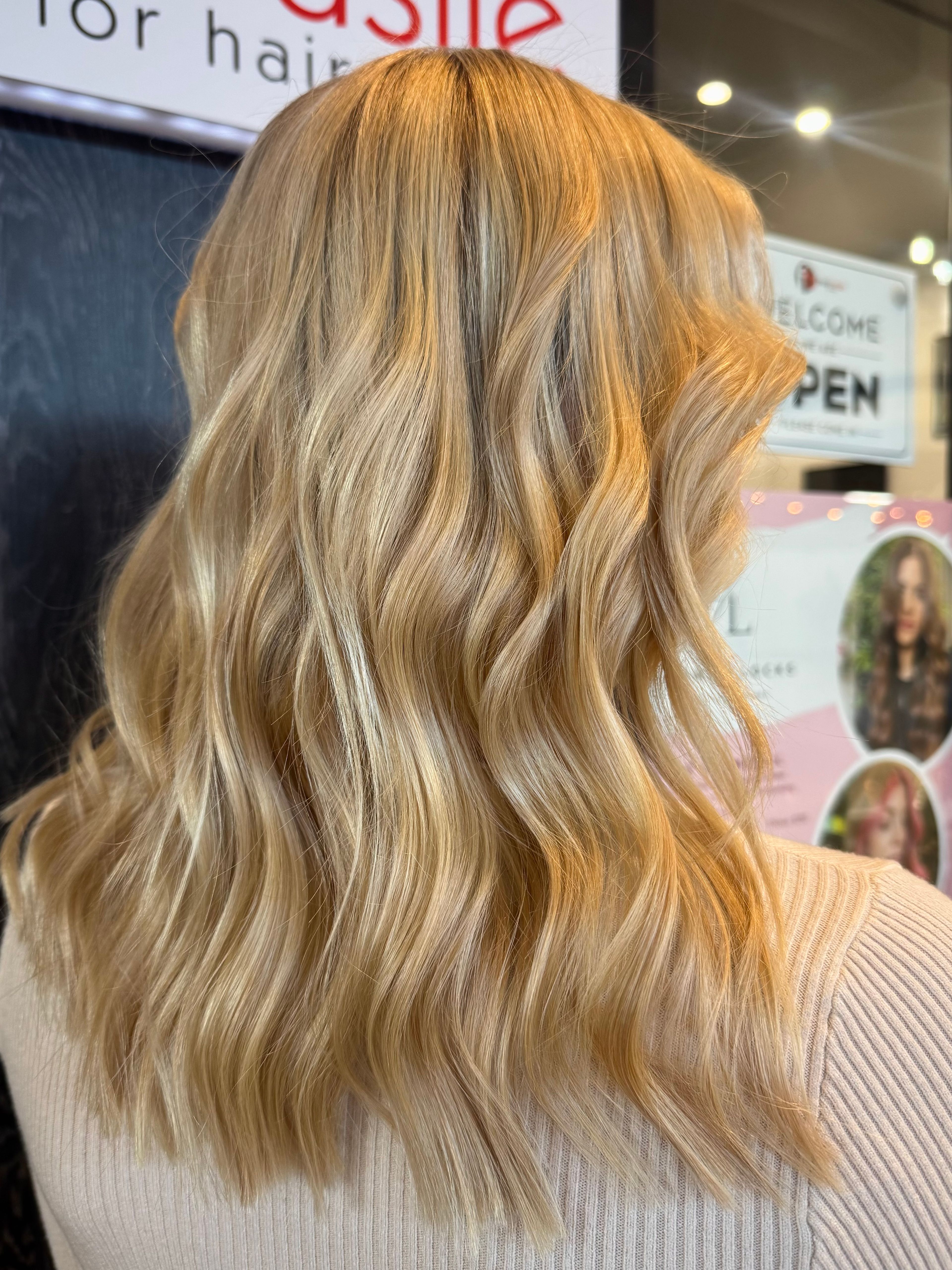 Kory-Jade Harding — Blondes ONESHOT Hair Awards entry