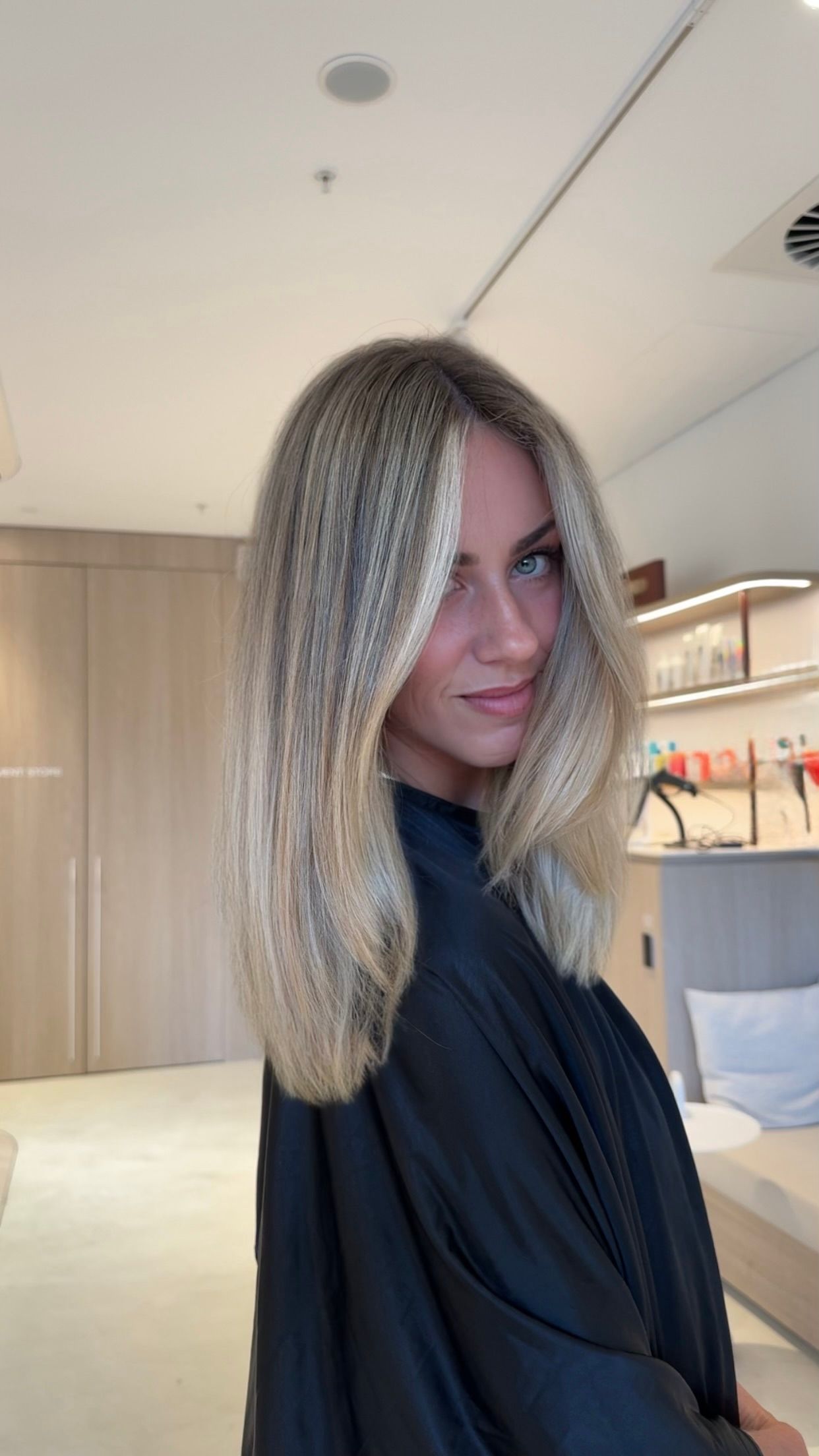 Aisling Delaney — Blondes ONESHOT Hair Awards entry