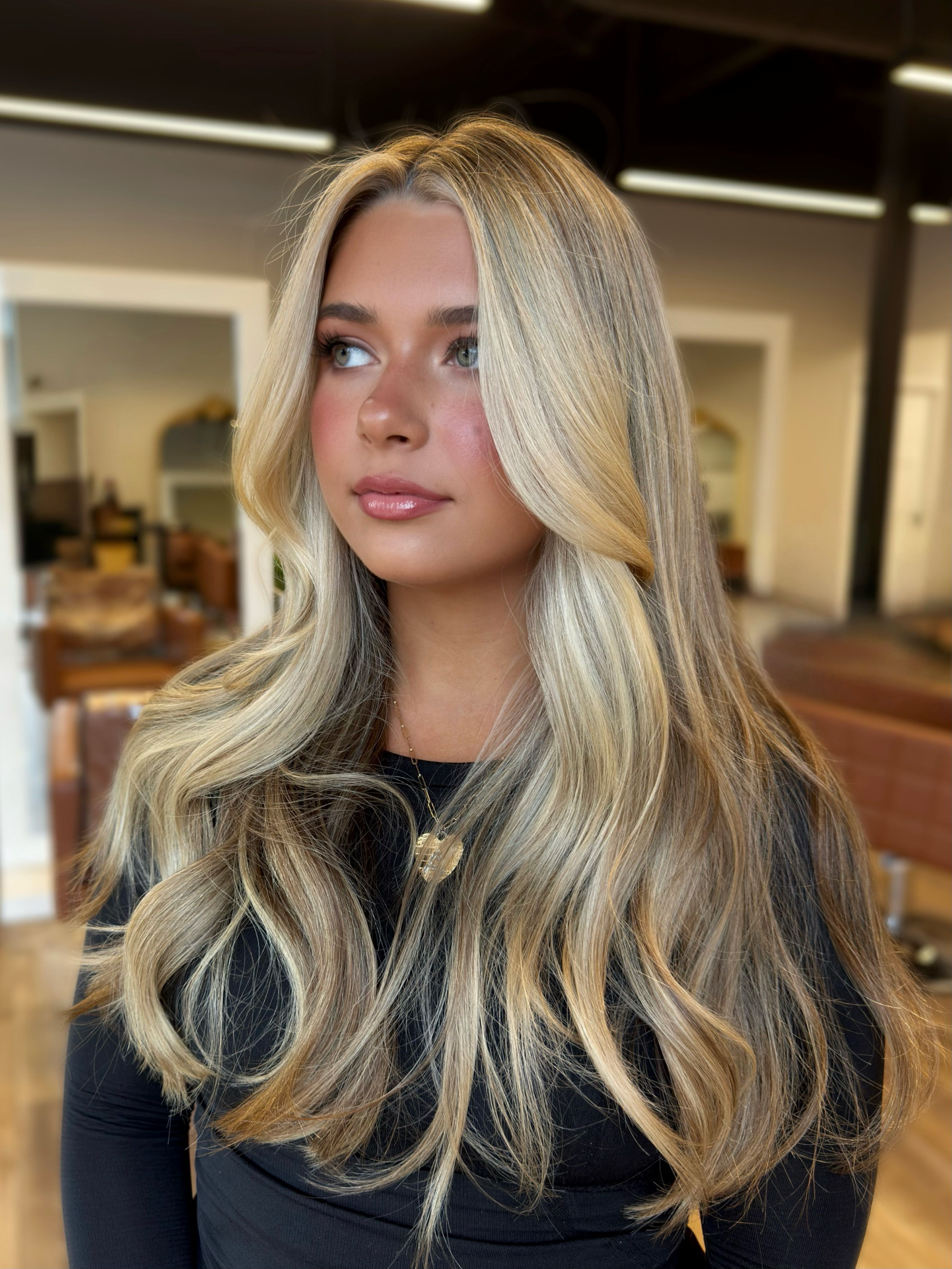 Megan Leyva — Blondes ONESHOT Hair Awards entry