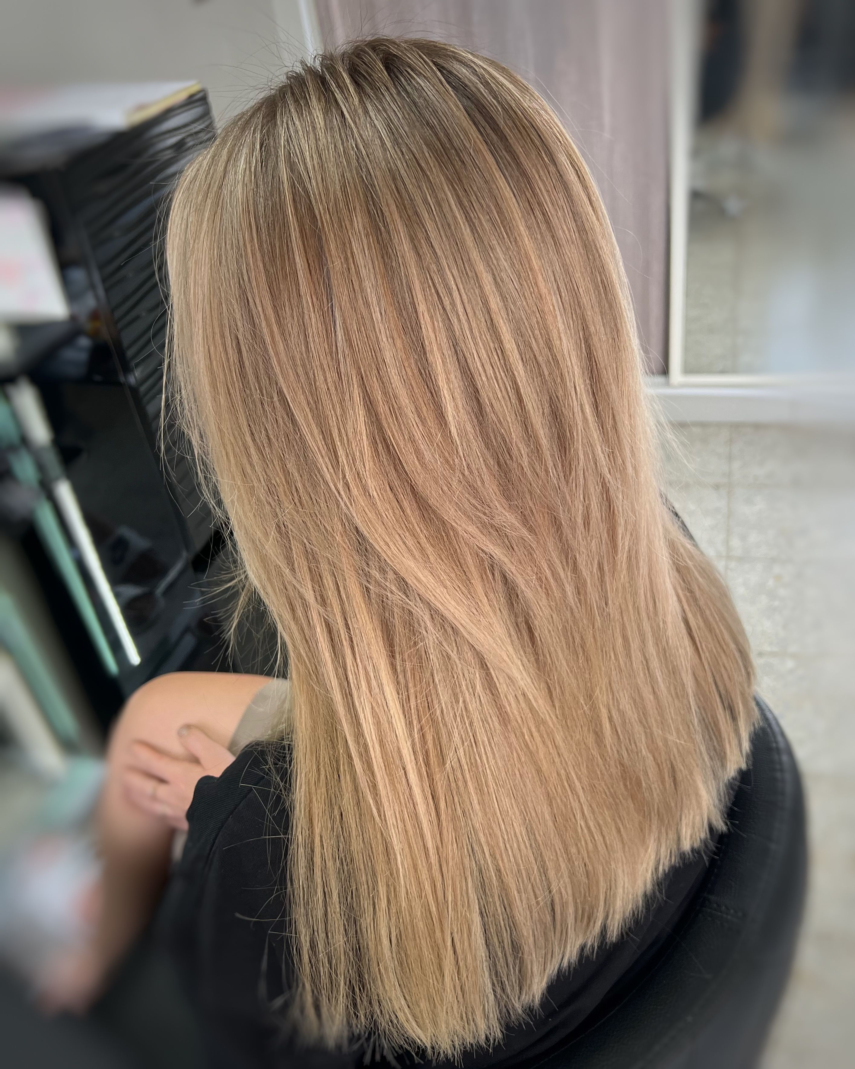 Elena Gendelev — Warm Balayage ONESHOT Hair Awards entry