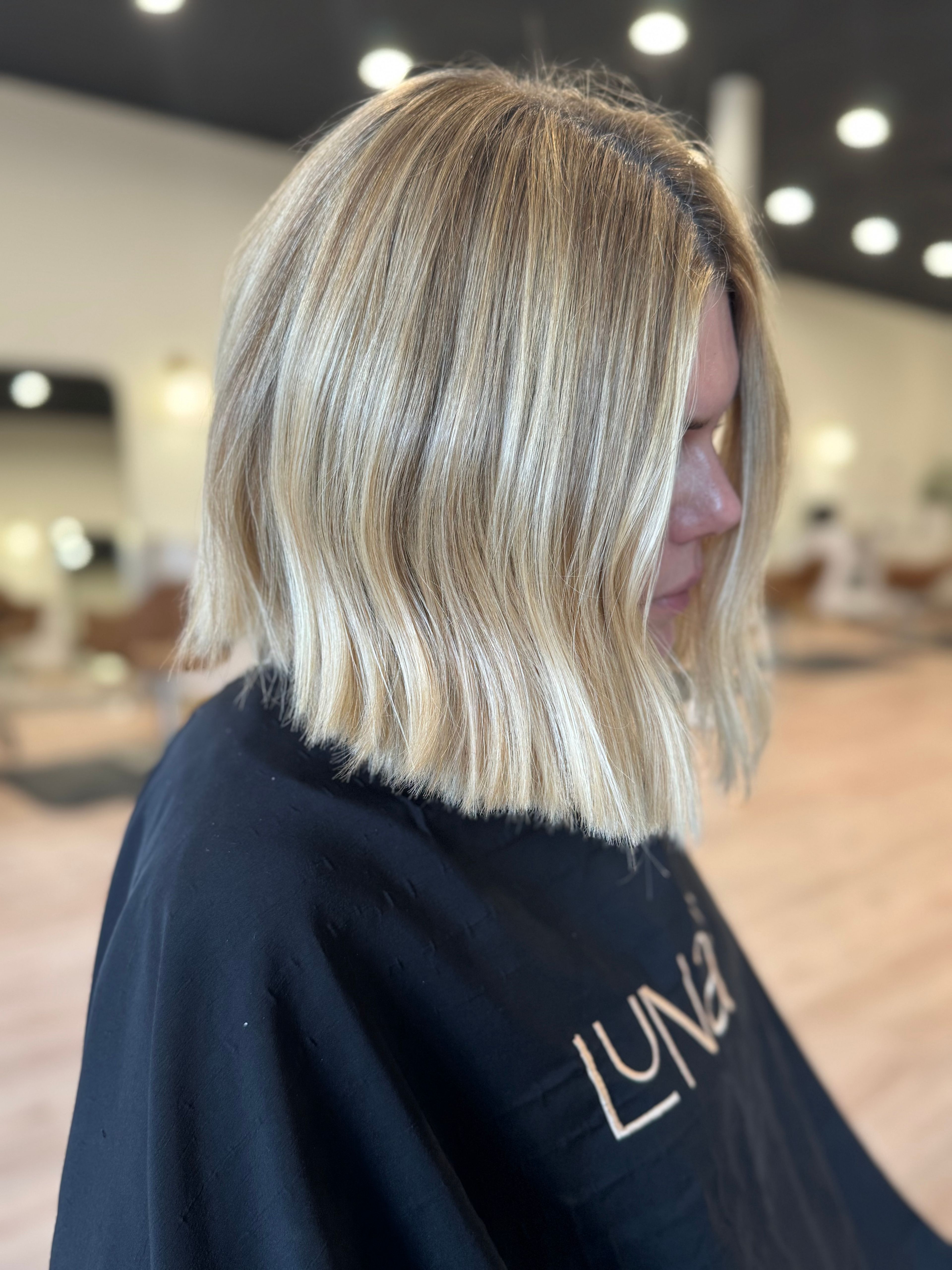 Danielle Chunn — Blondes ONESHOT Hair Awards entry