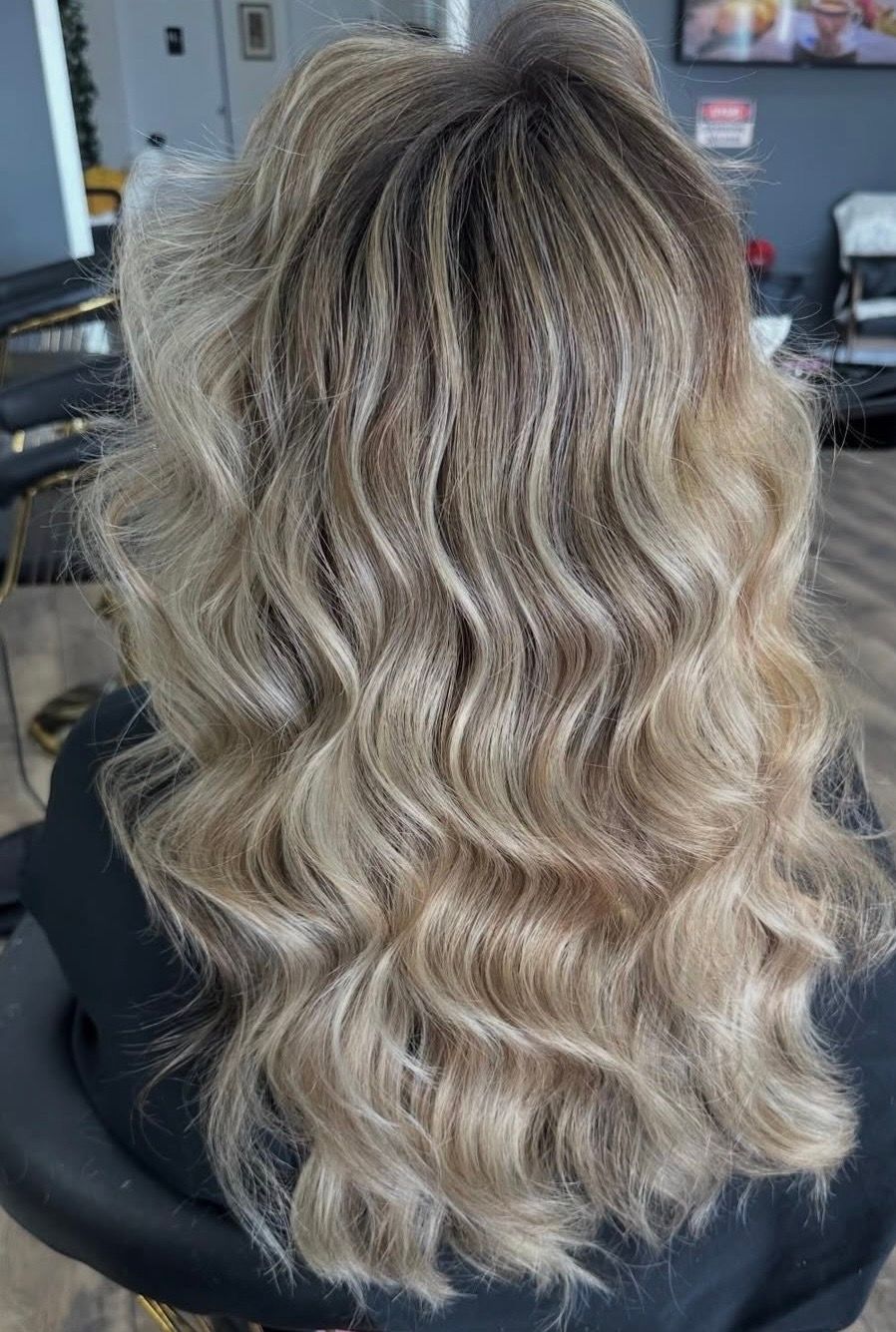 Arzu Ozdemir — Cool Balayage ONESHOT Hair Awards entry