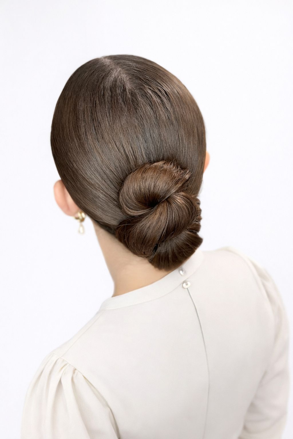 Maaike Damhuis — Special Event Styling ONESHOT Hair Awards entry