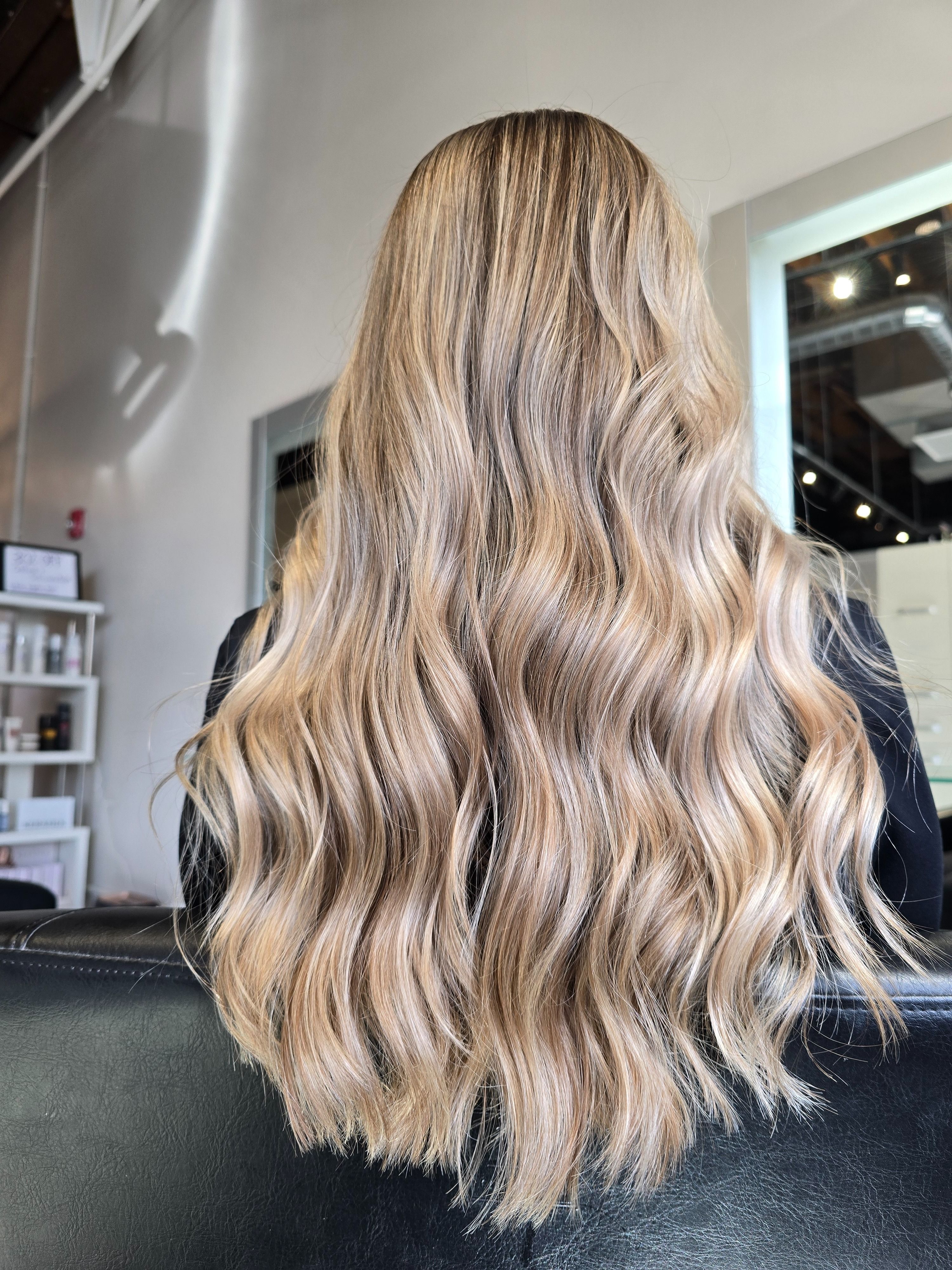 Jenn Watson — Blondes ONESHOT Hair Awards entry