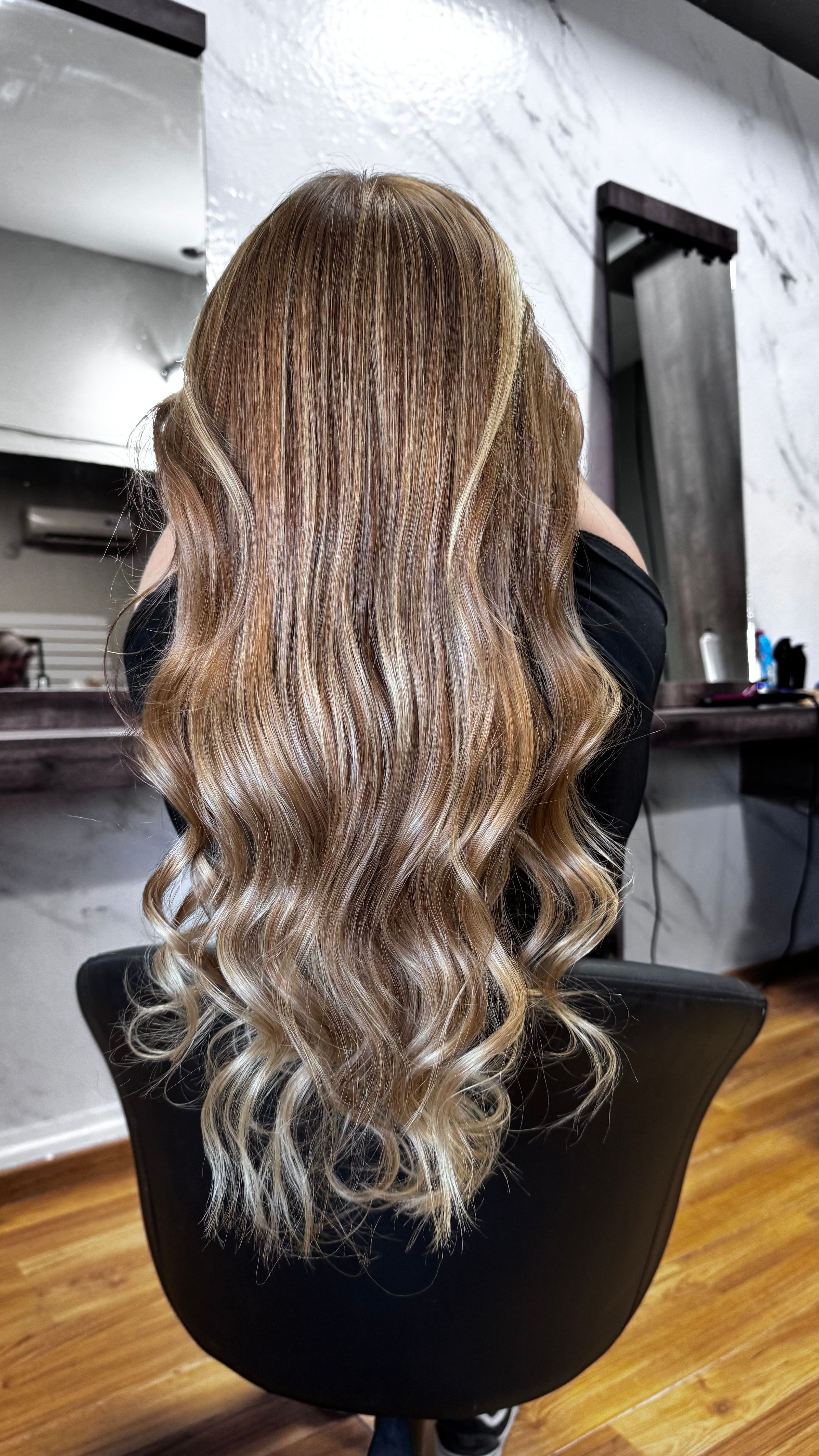 Victoria Santos — Warm Balayage ONESHOT Hair Awards entry