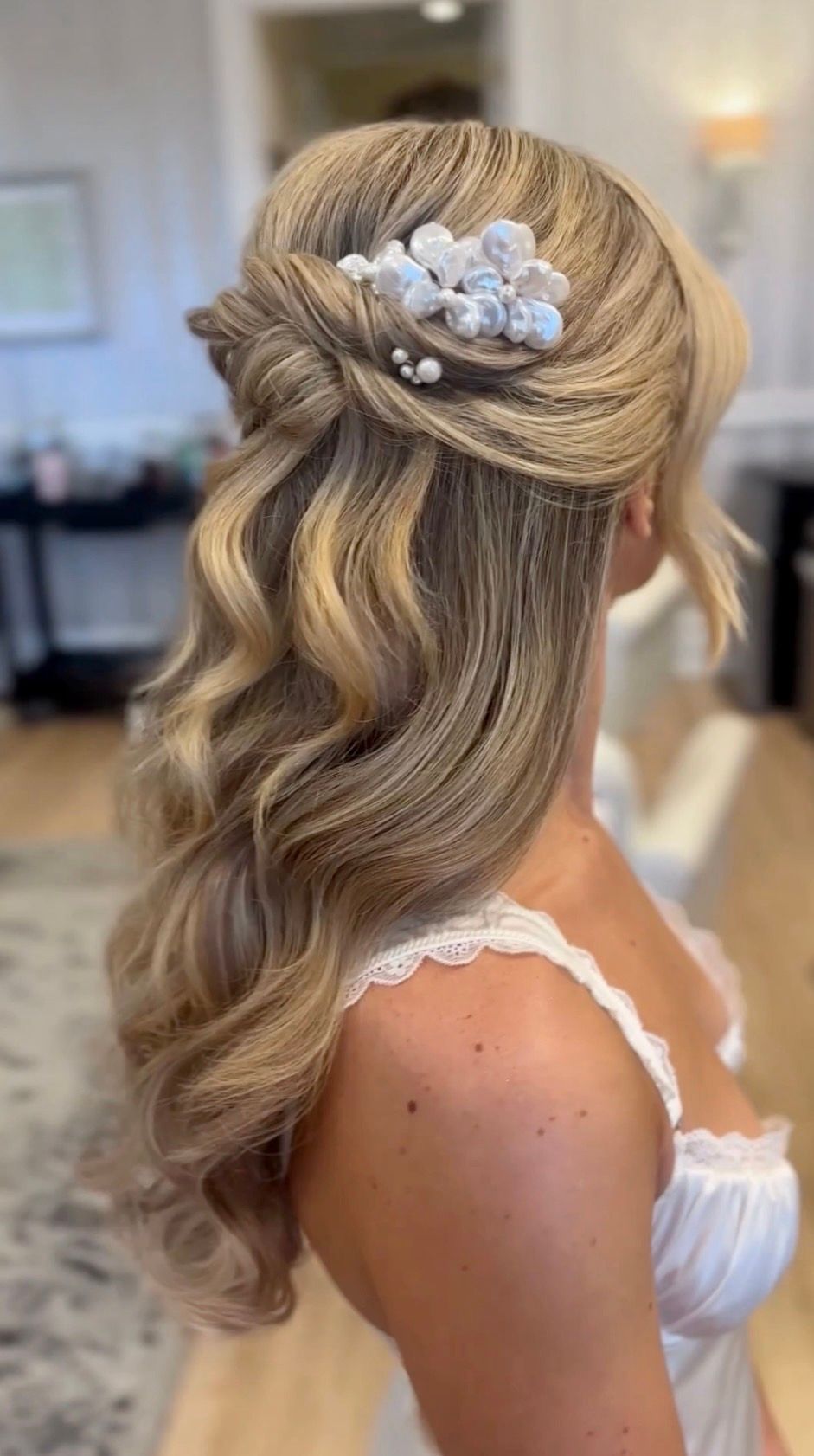Casey Campisi — Styling Education Video ONESHOT Hair Awards entry