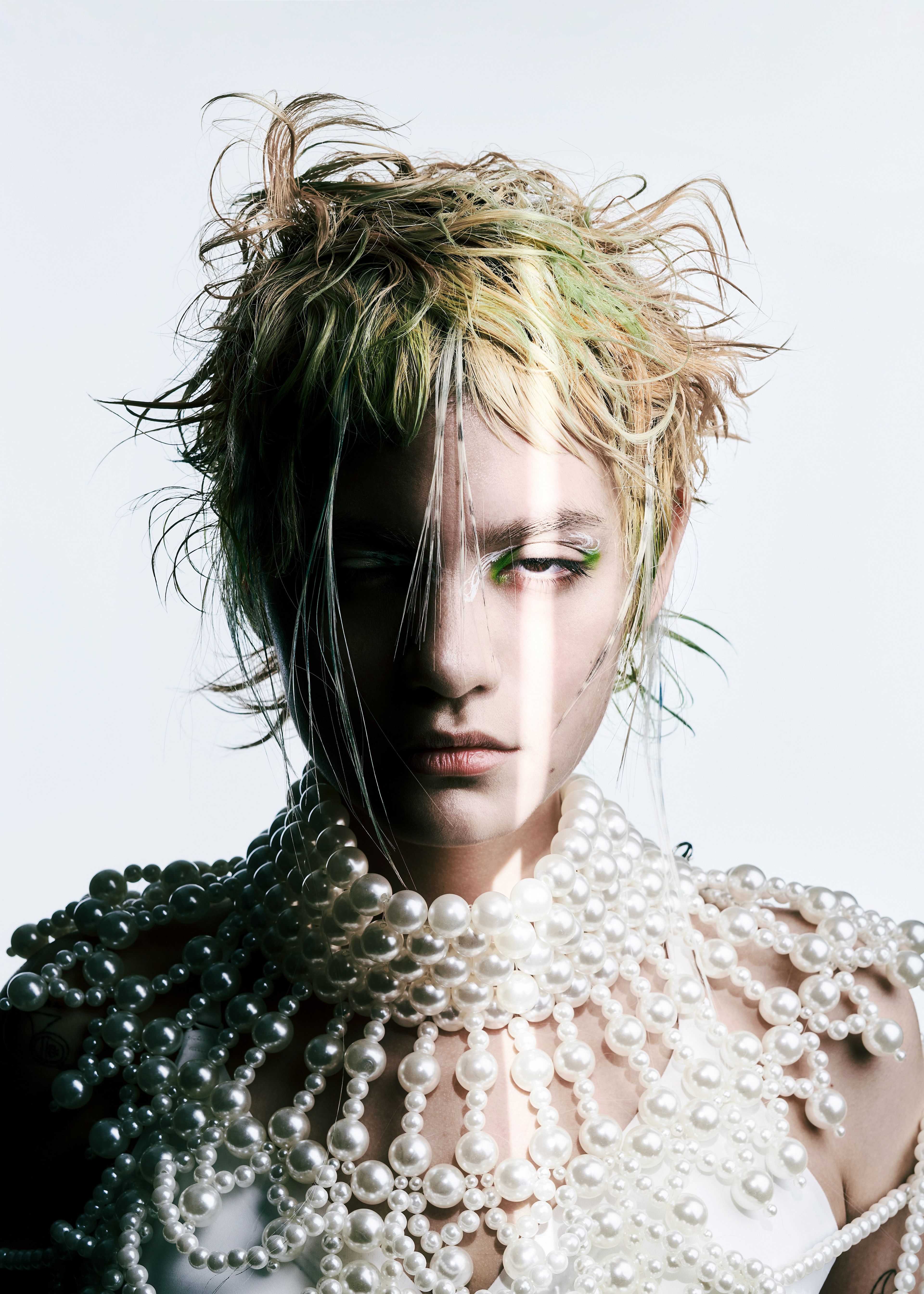 Kenta Uenishi — Avant-Garde Collection ONESHOT Hair Awards entry