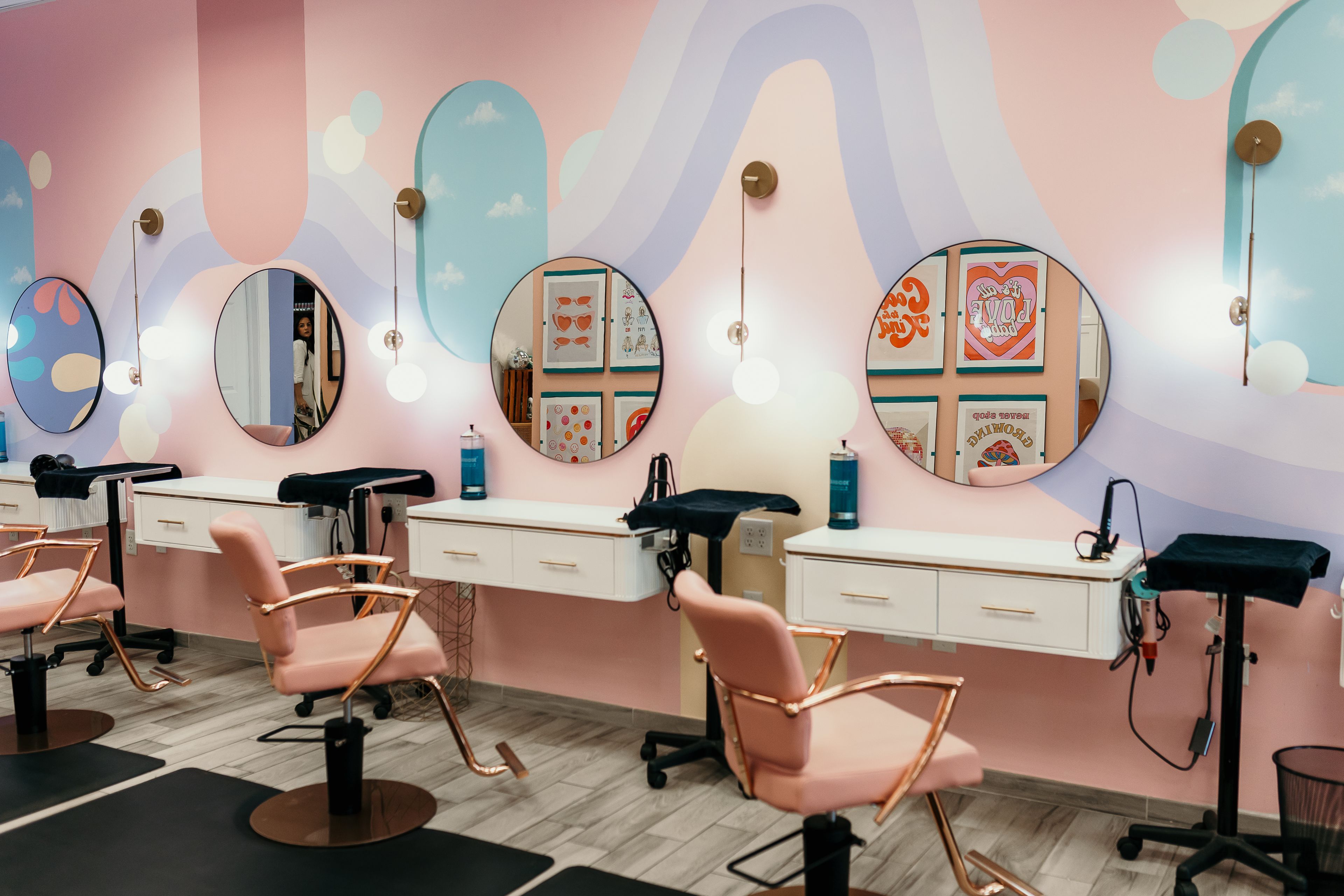 Jovi Salon Vb — Salon Decor ONESHOT Hair Awards entry