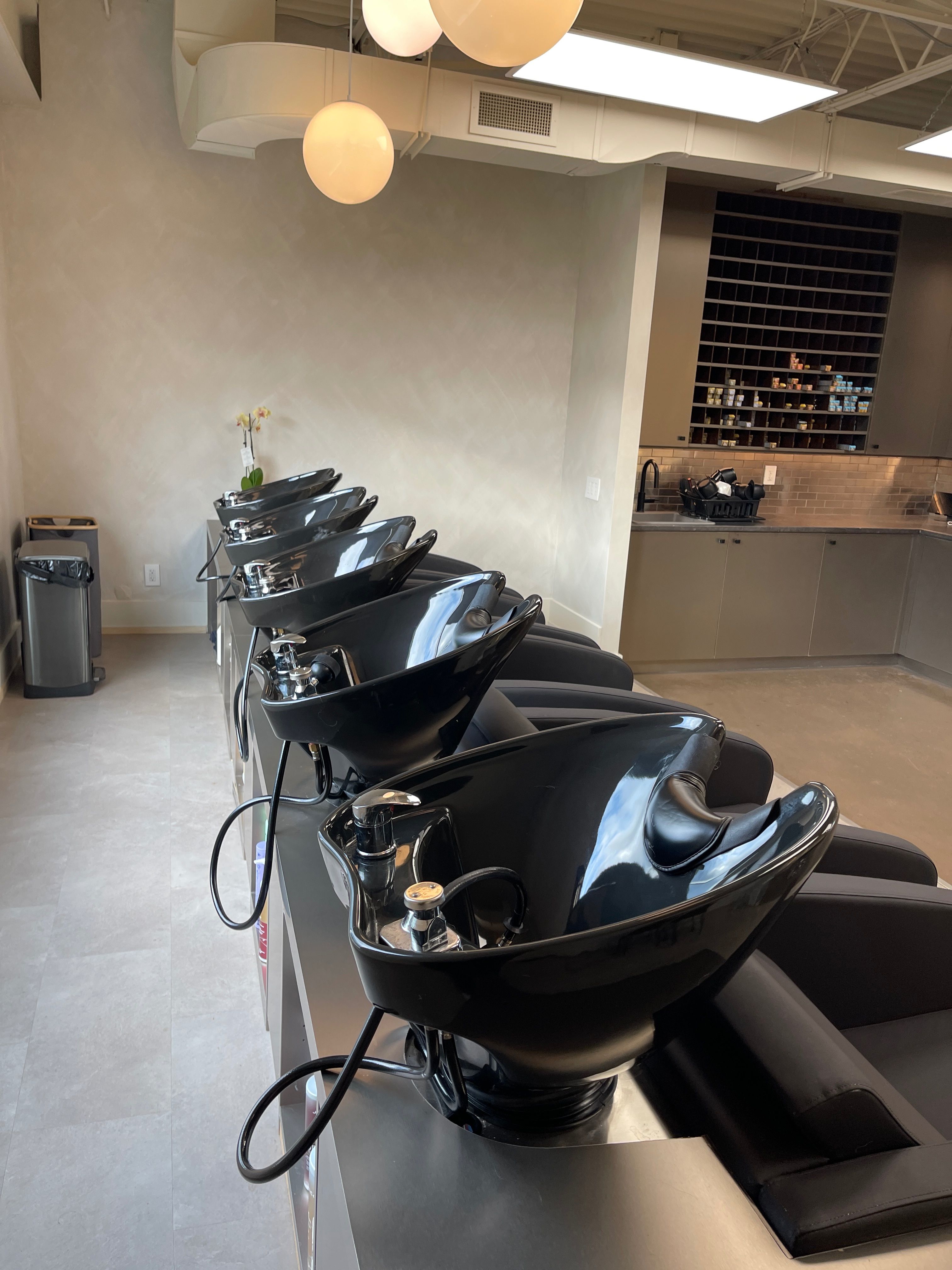 Sharon Mudavanhu — Salon Decor ONESHOT Hair Awards entry