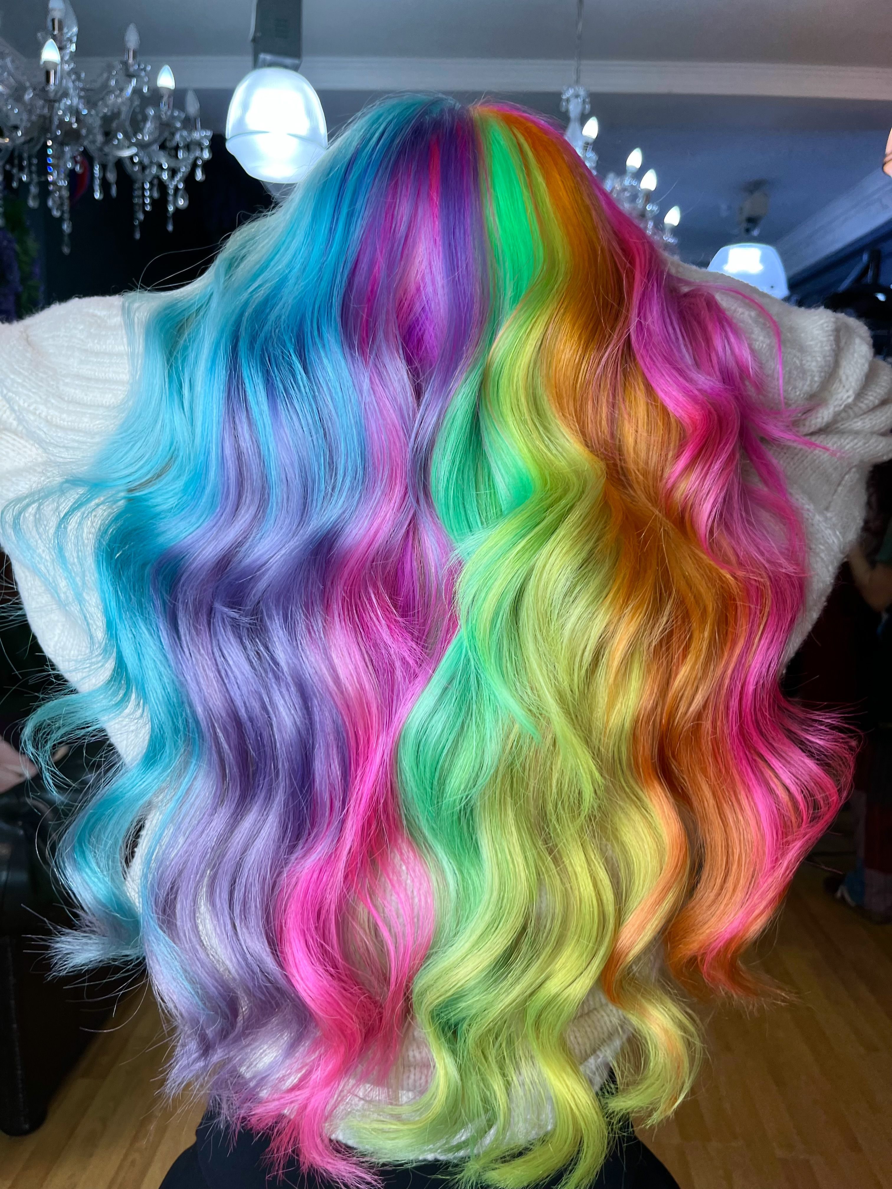 Megan Niccolls — Creative Color ONESHOT Hair Awards entry