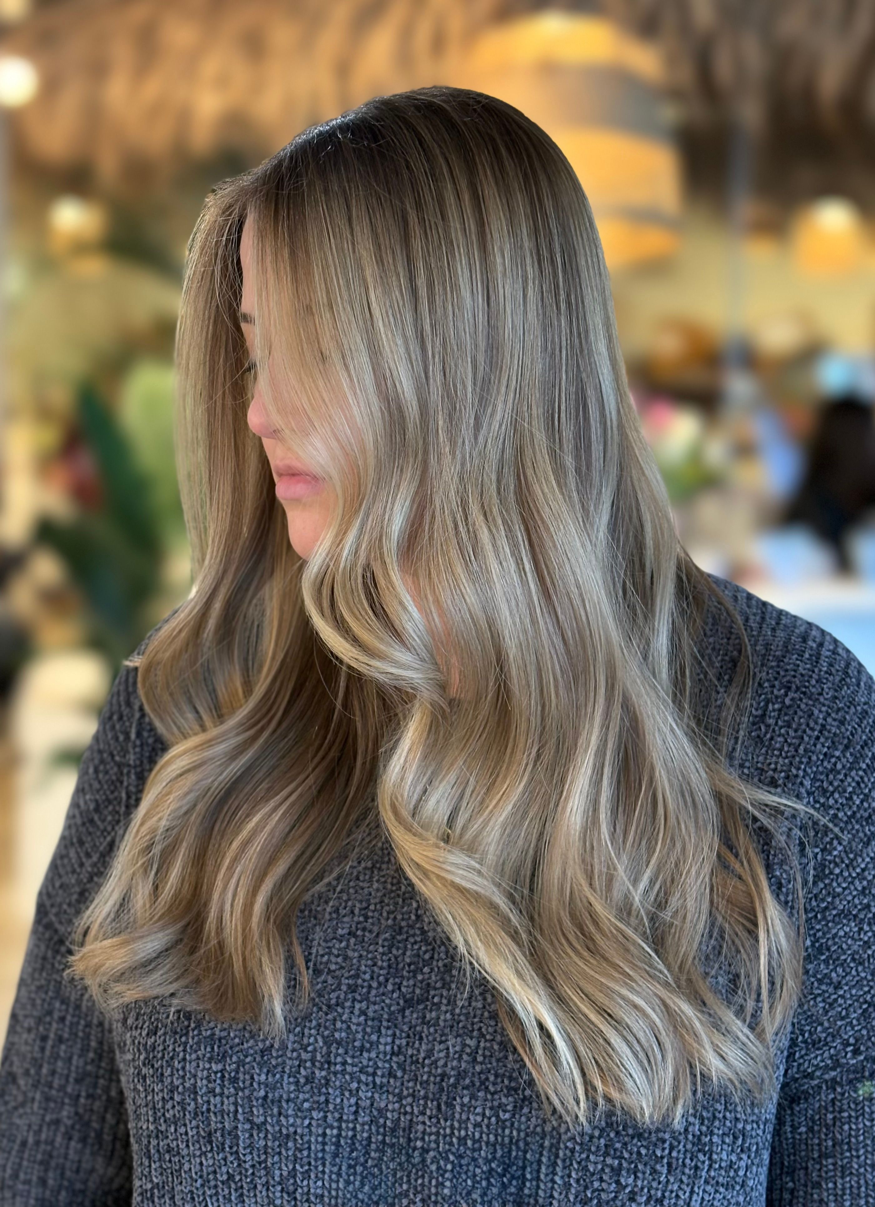 Brooke Slattery — Blondes ONESHOT Hair Awards entry