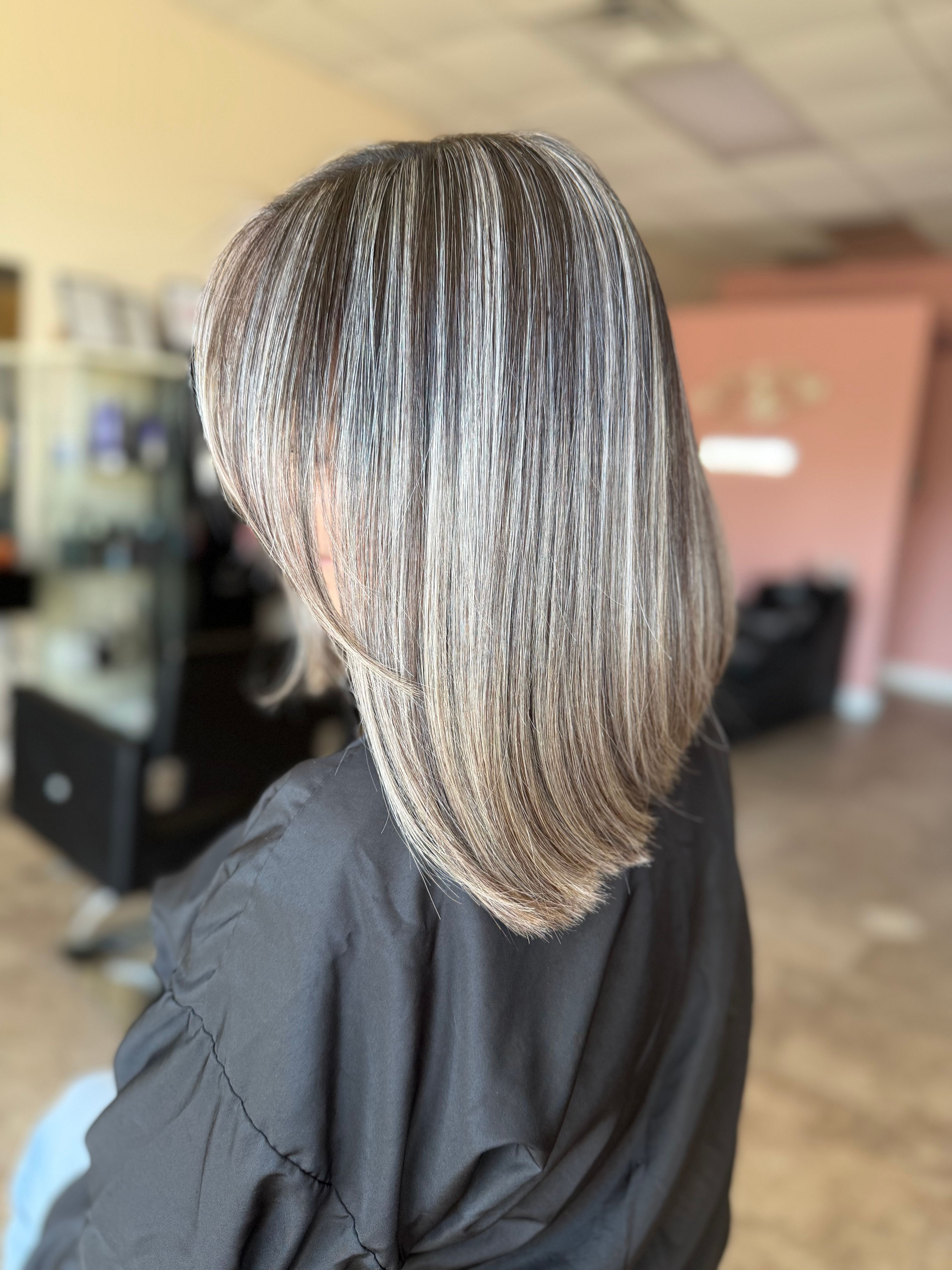Hilda Lopez — Platinum ONESHOT Hair Awards entry