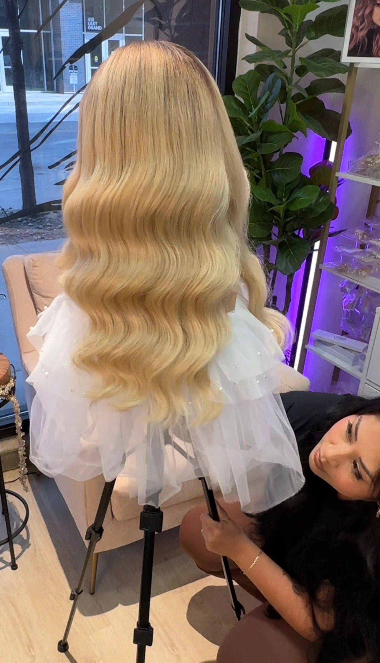 Jessica Aceves — Funny Video ONESHOT Hair Awards entry