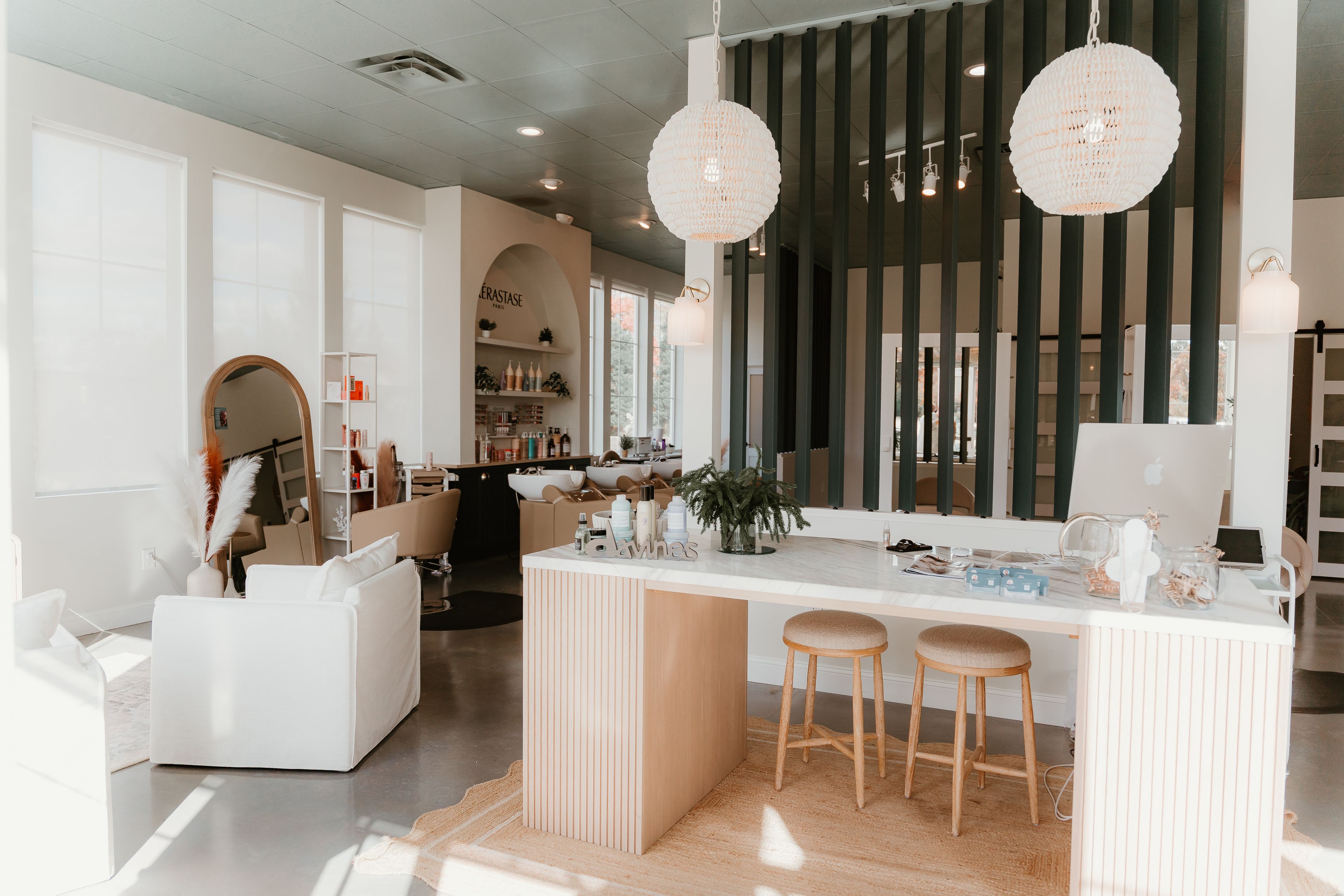 Crystal Scott — Salon Decor ONESHOT Hair Awards entry
