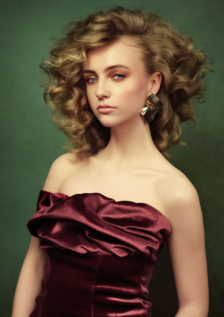 Julia IJzereef — Brunettes ONESHOT Hair Awards entry