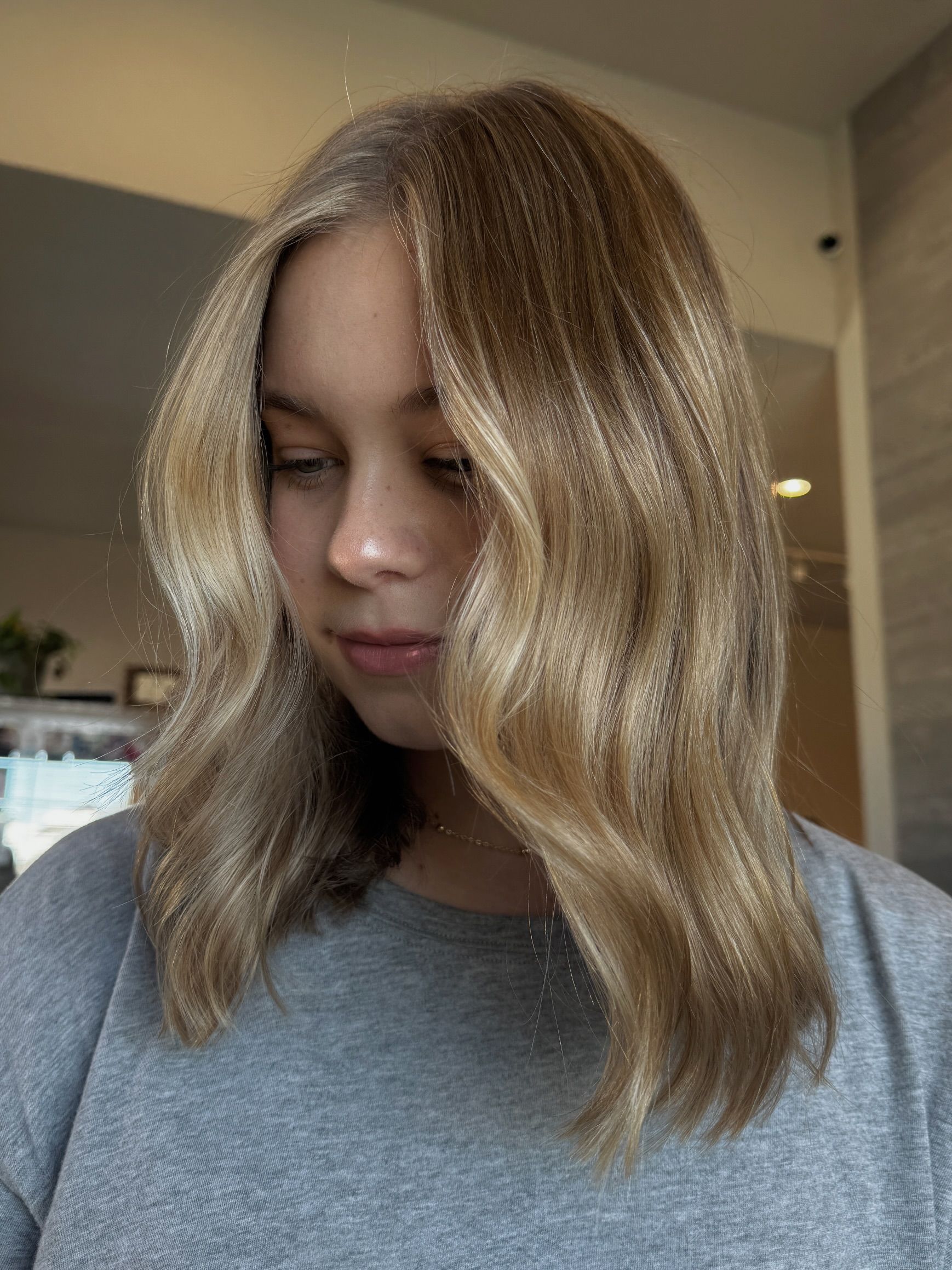 Joey Dibello — Blondes ONESHOT Hair Awards entry