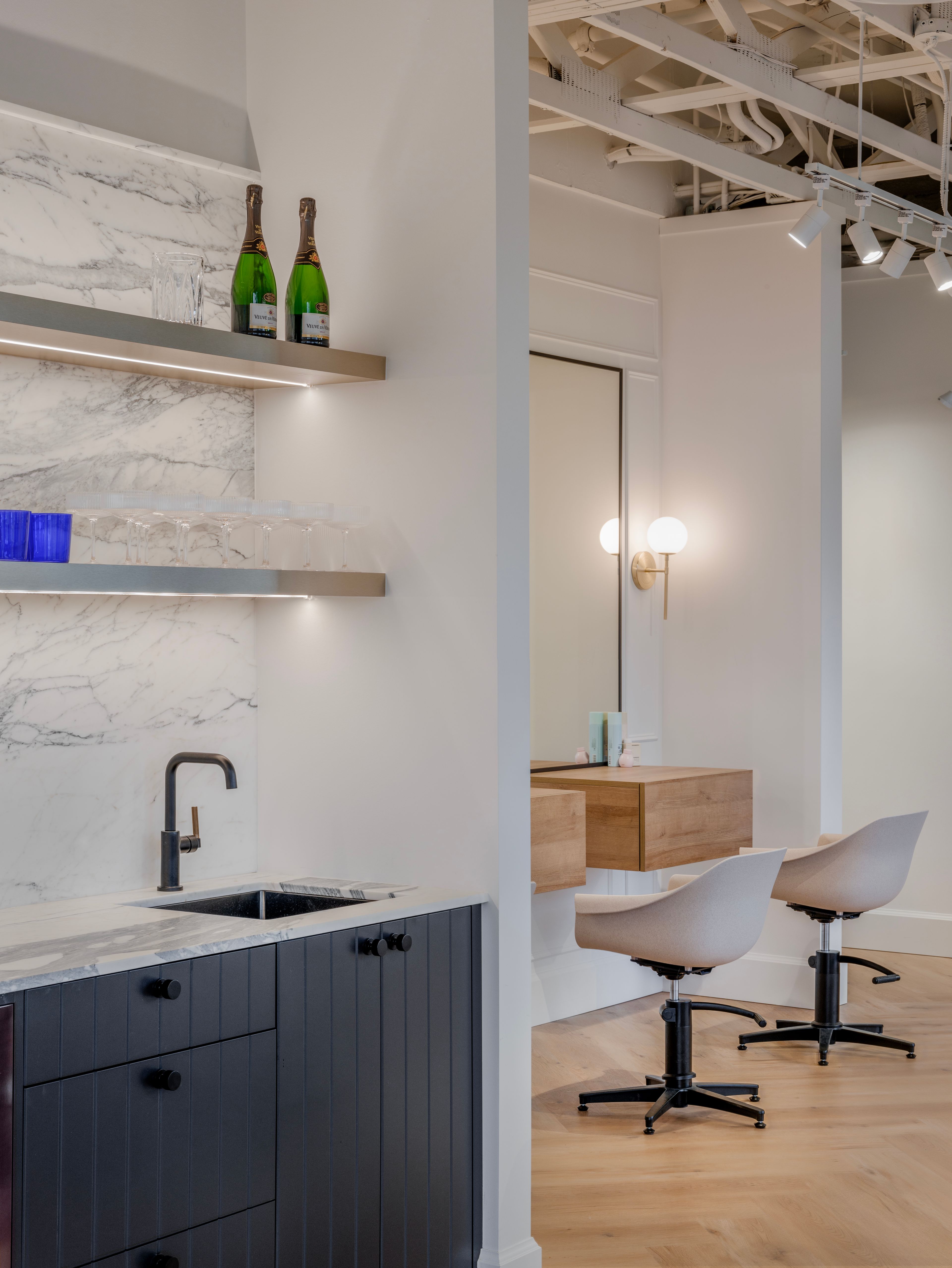 Erin Crosariol — Salon Decor ONESHOT Hair Awards entry
