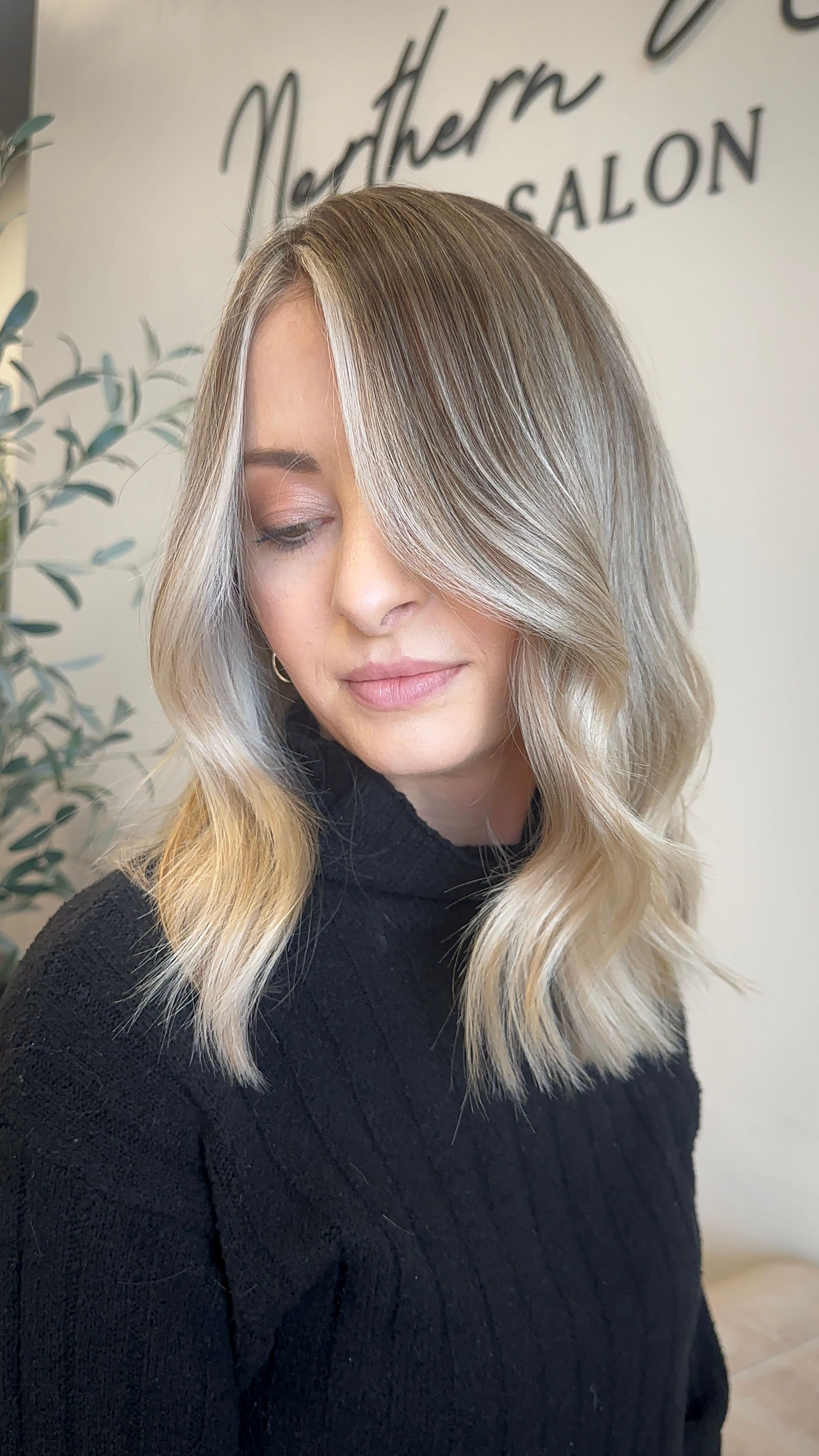 Sarah Uren — Blondes ONESHOT Hair Awards entry