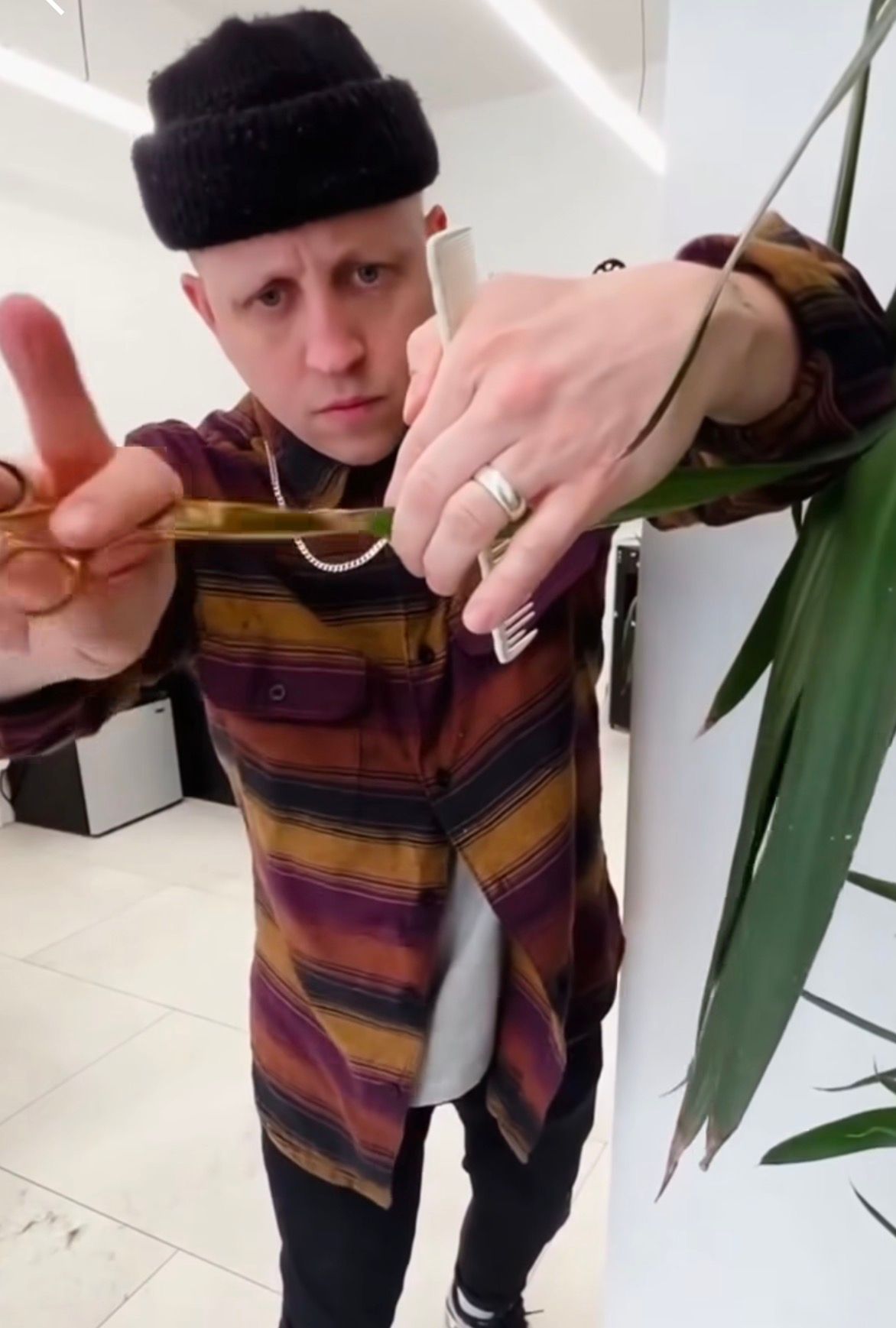 Peter Gosling — Funny Video ONESHOT Hair Awards entry