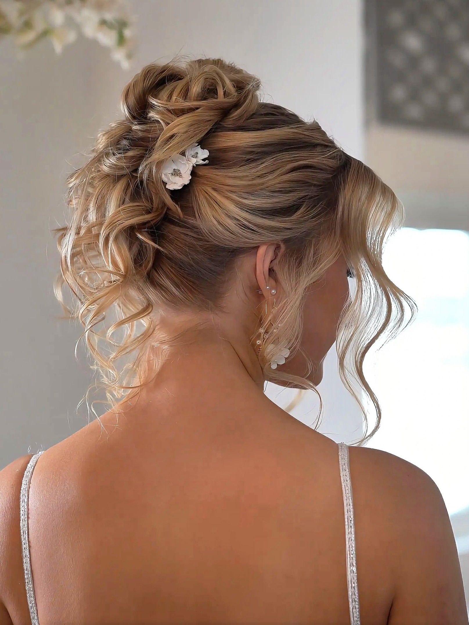 Eva Guenter — Special Event Styling ONESHOT Hair Awards entry