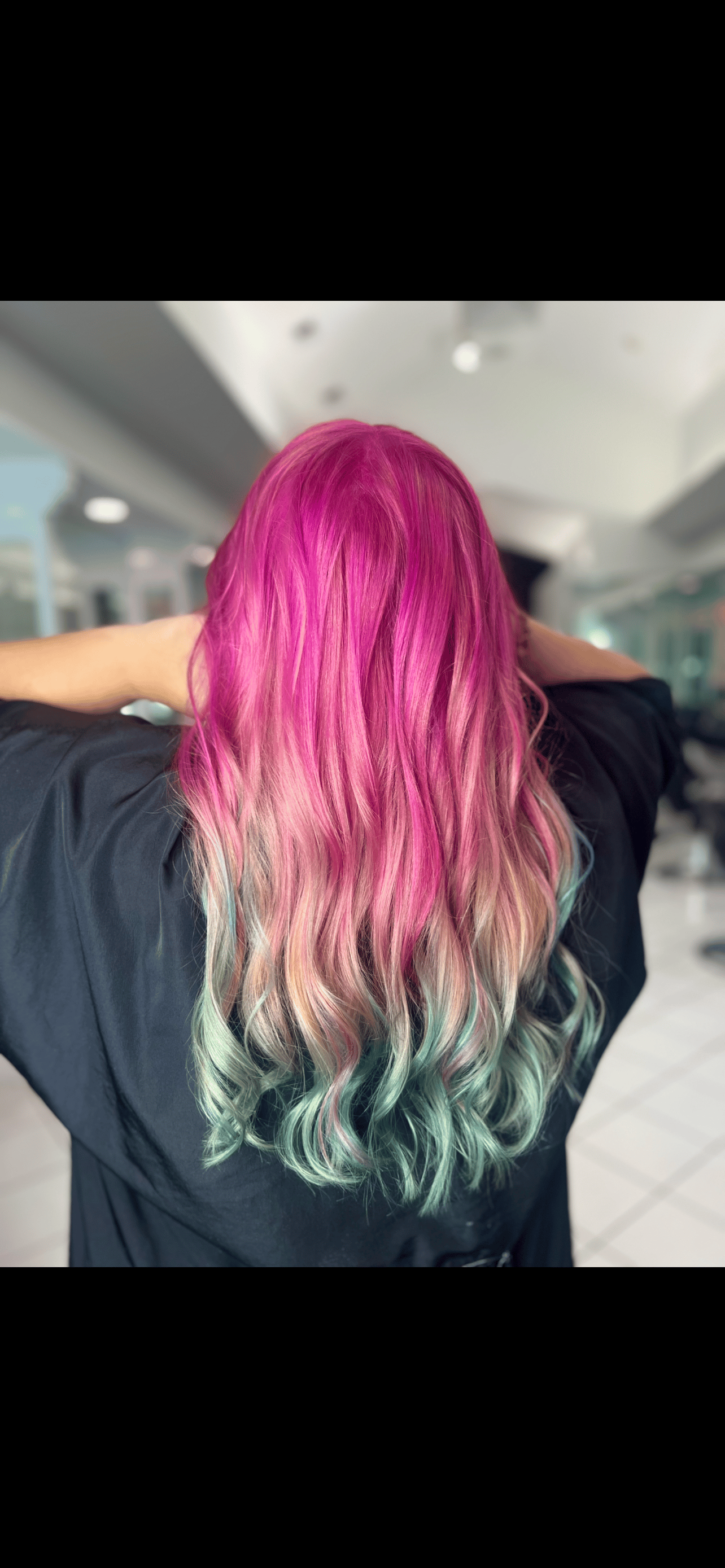 Michelle Cisneros — Creative Color ONESHOT Hair Awards entry