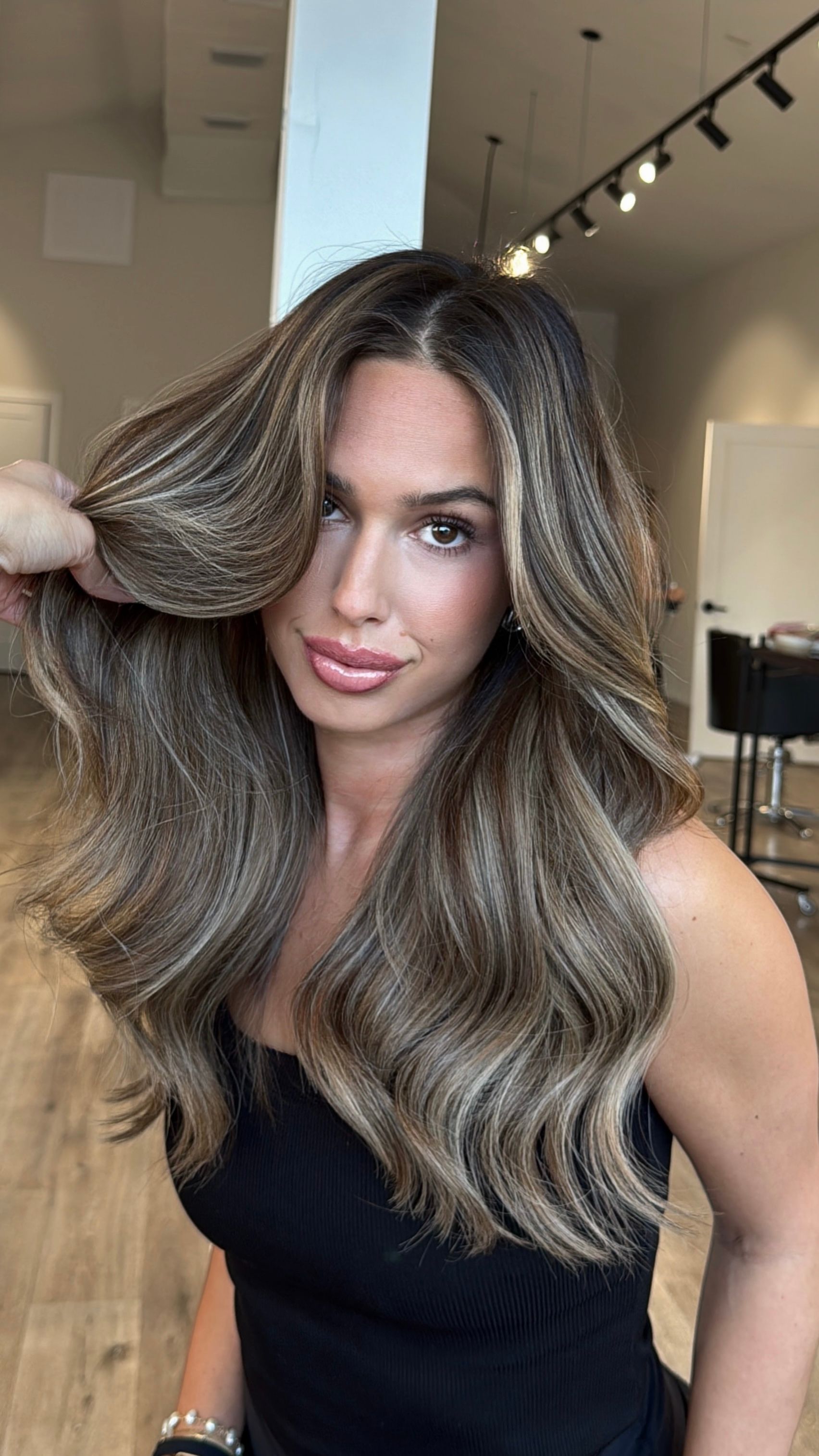 Jeanylice Barreto — Cool Balayage ONESHOT Hair Awards entry