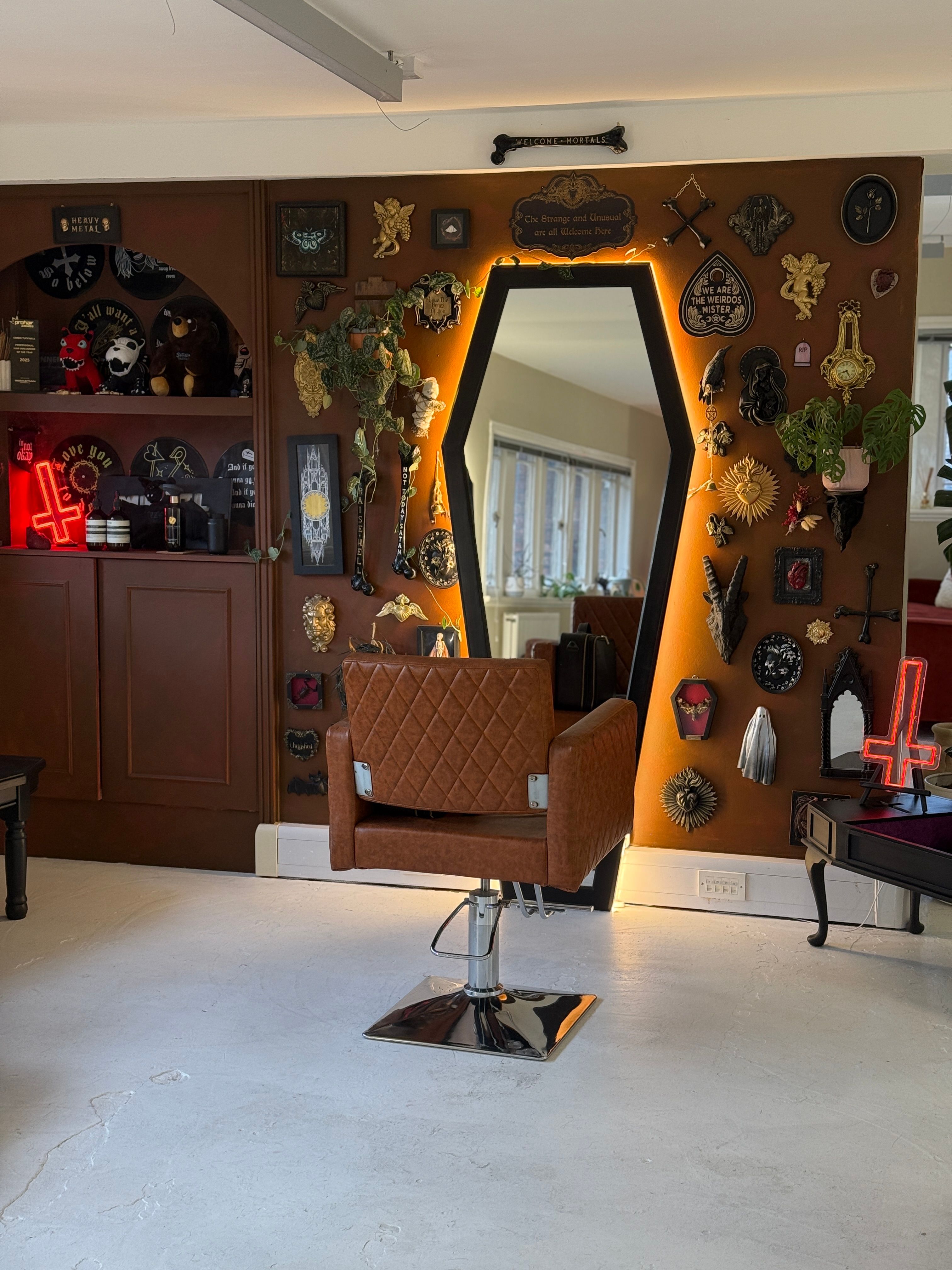 Simon Tuckwell — Suite Decor ONESHOT Hair Awards entry