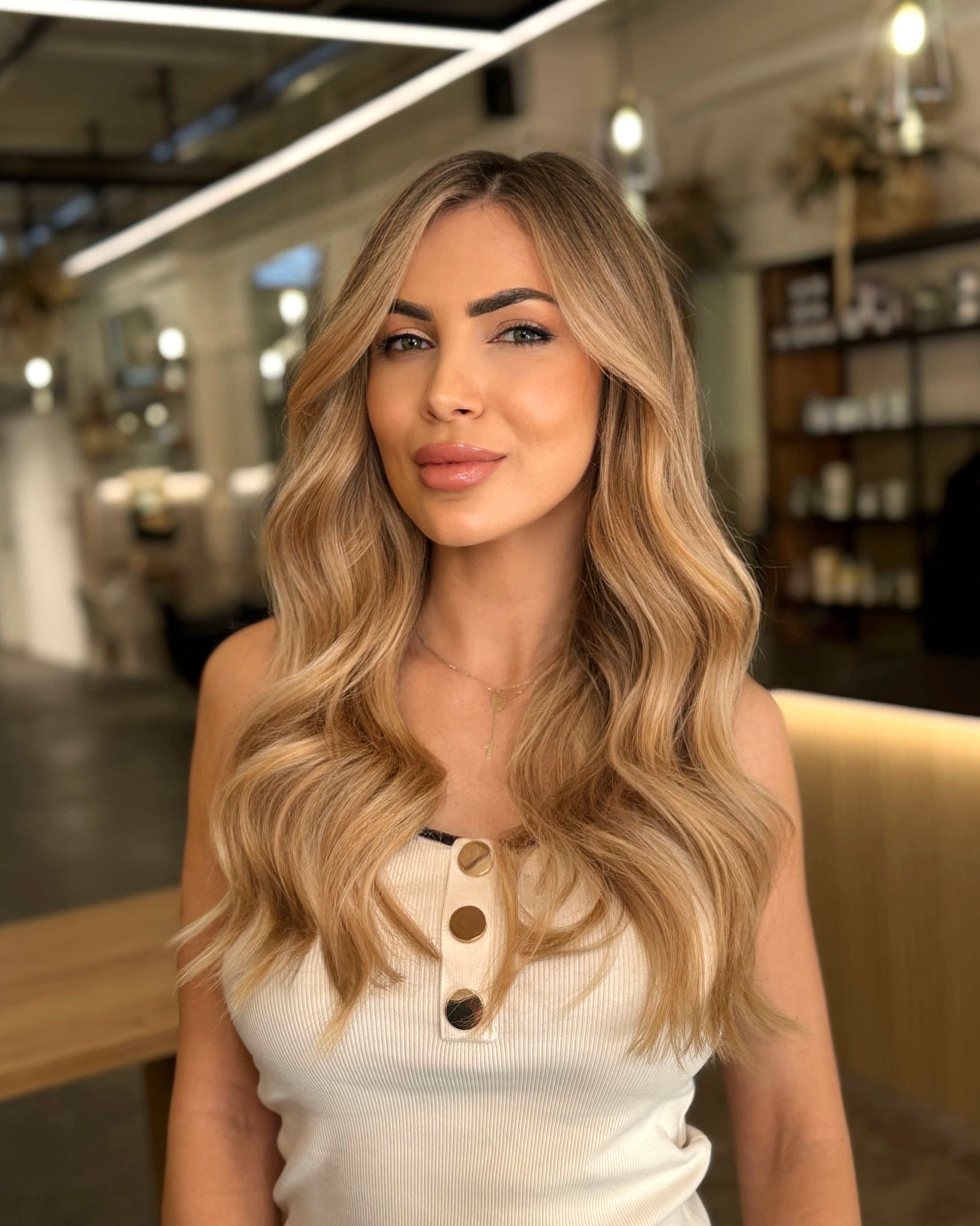 Irina Dinga — Blondes ONESHOT Hair Awards entry