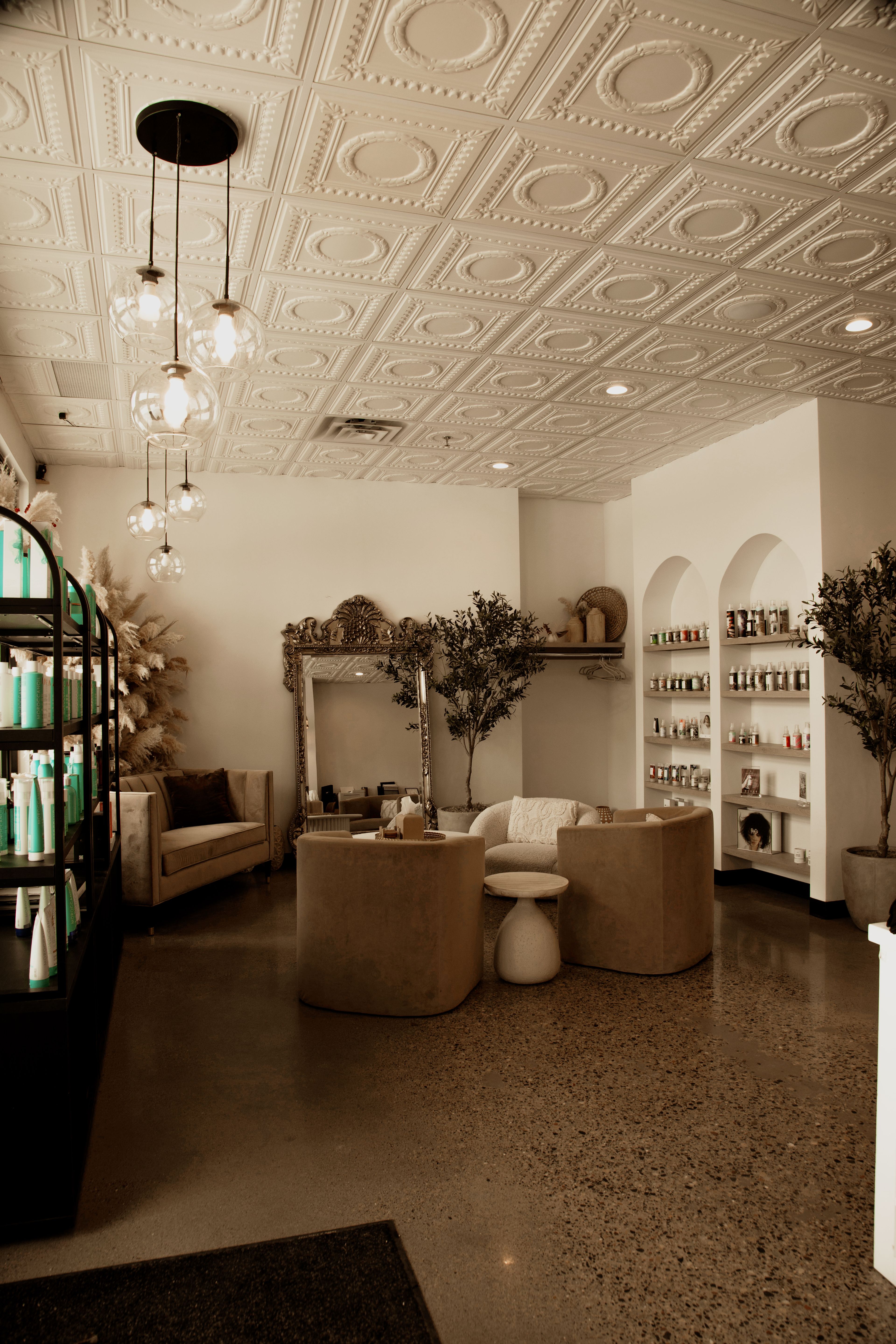 Maguy Compton — Salon Decor ONESHOT Hair Awards entry