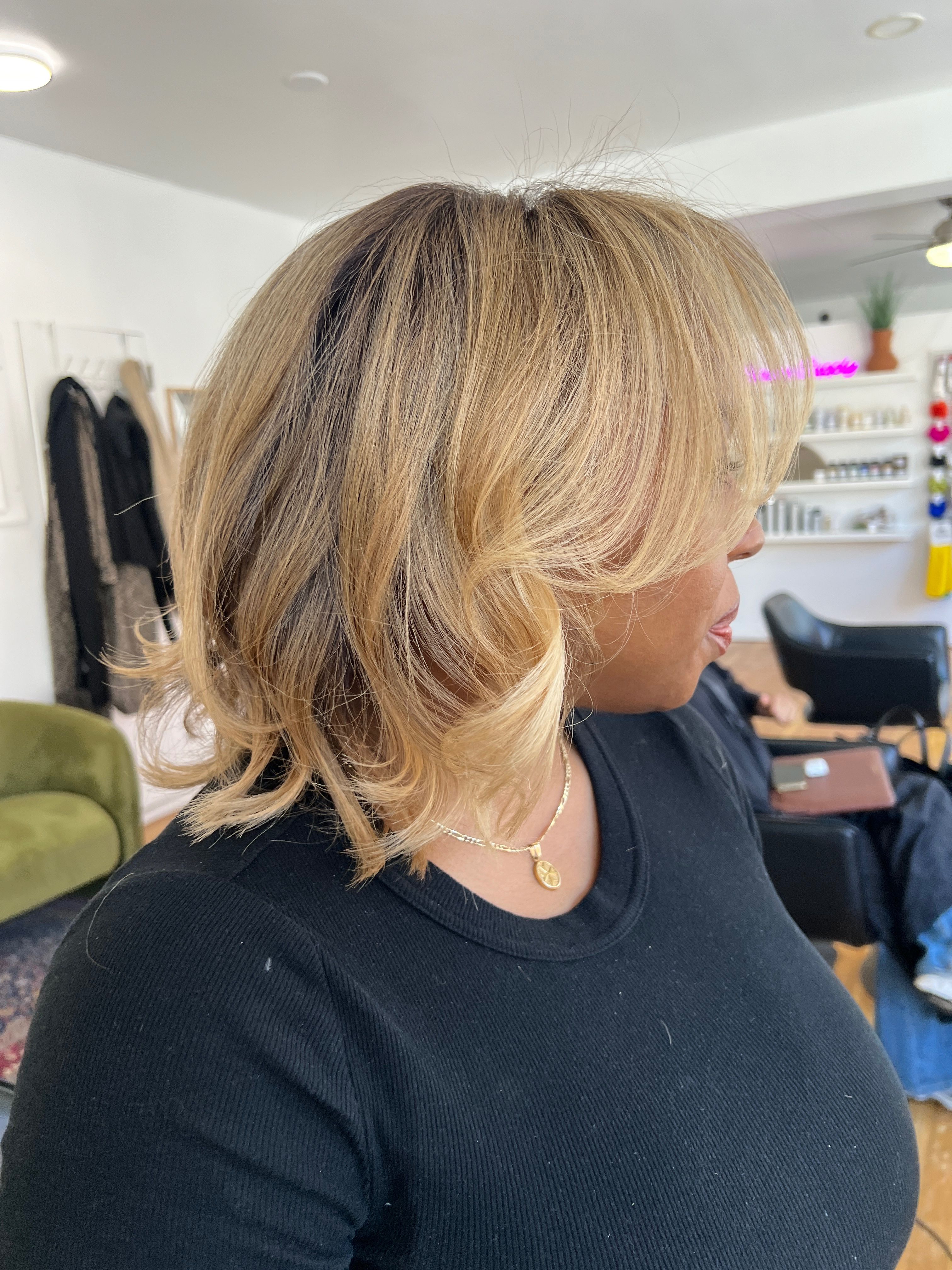Soleil Davis — Blondes ONESHOT Hair Awards entry