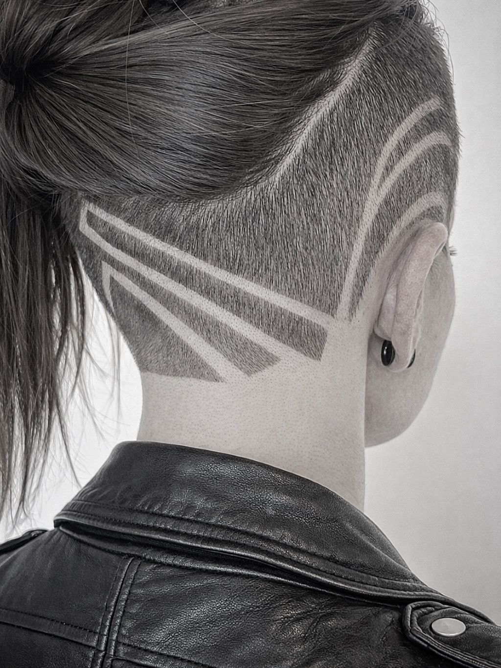April Amarillas — Hair Tattoo ONESHOT Hair Awards entry