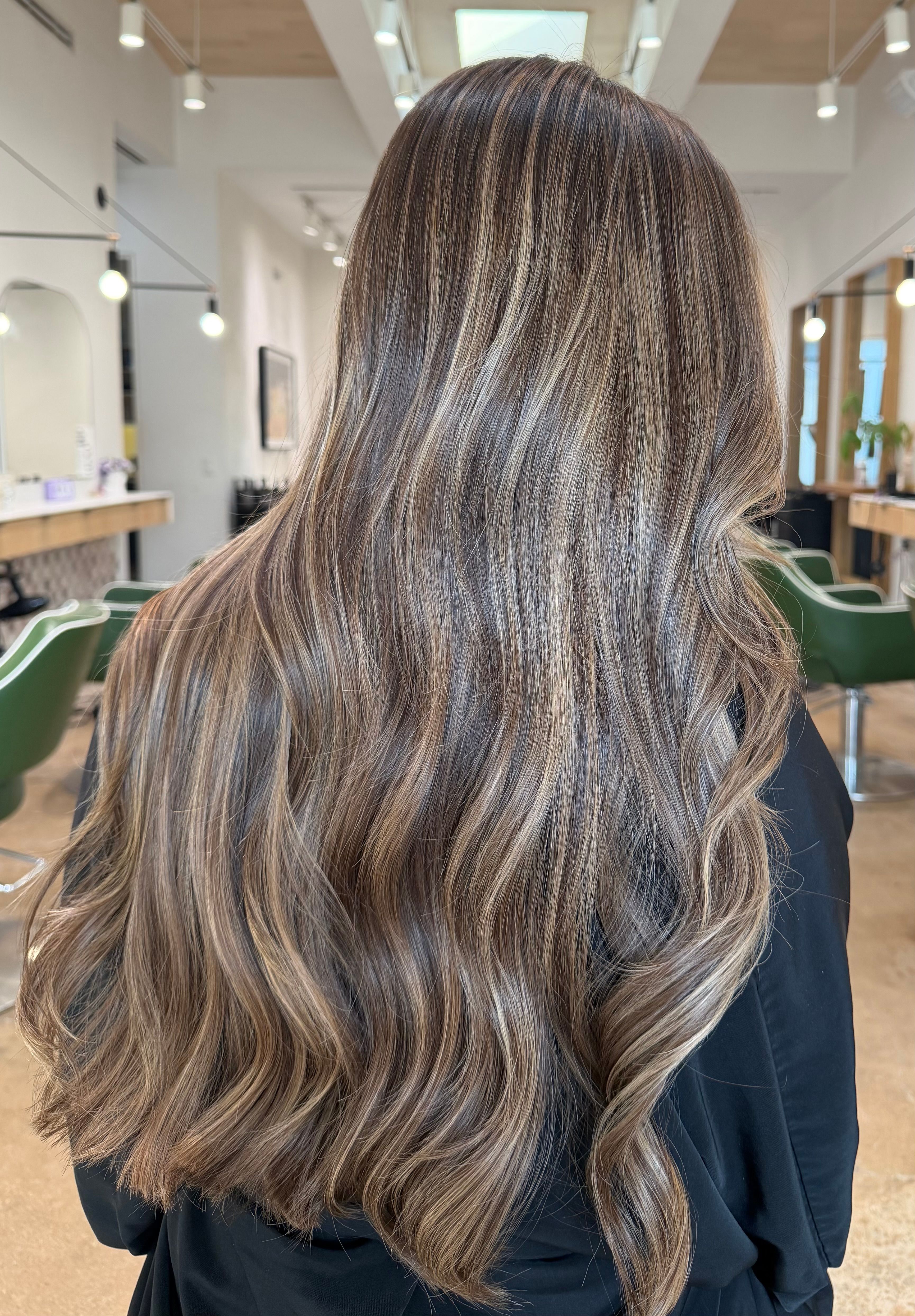Erika Amaya — Blondes ONESHOT Hair Awards entry