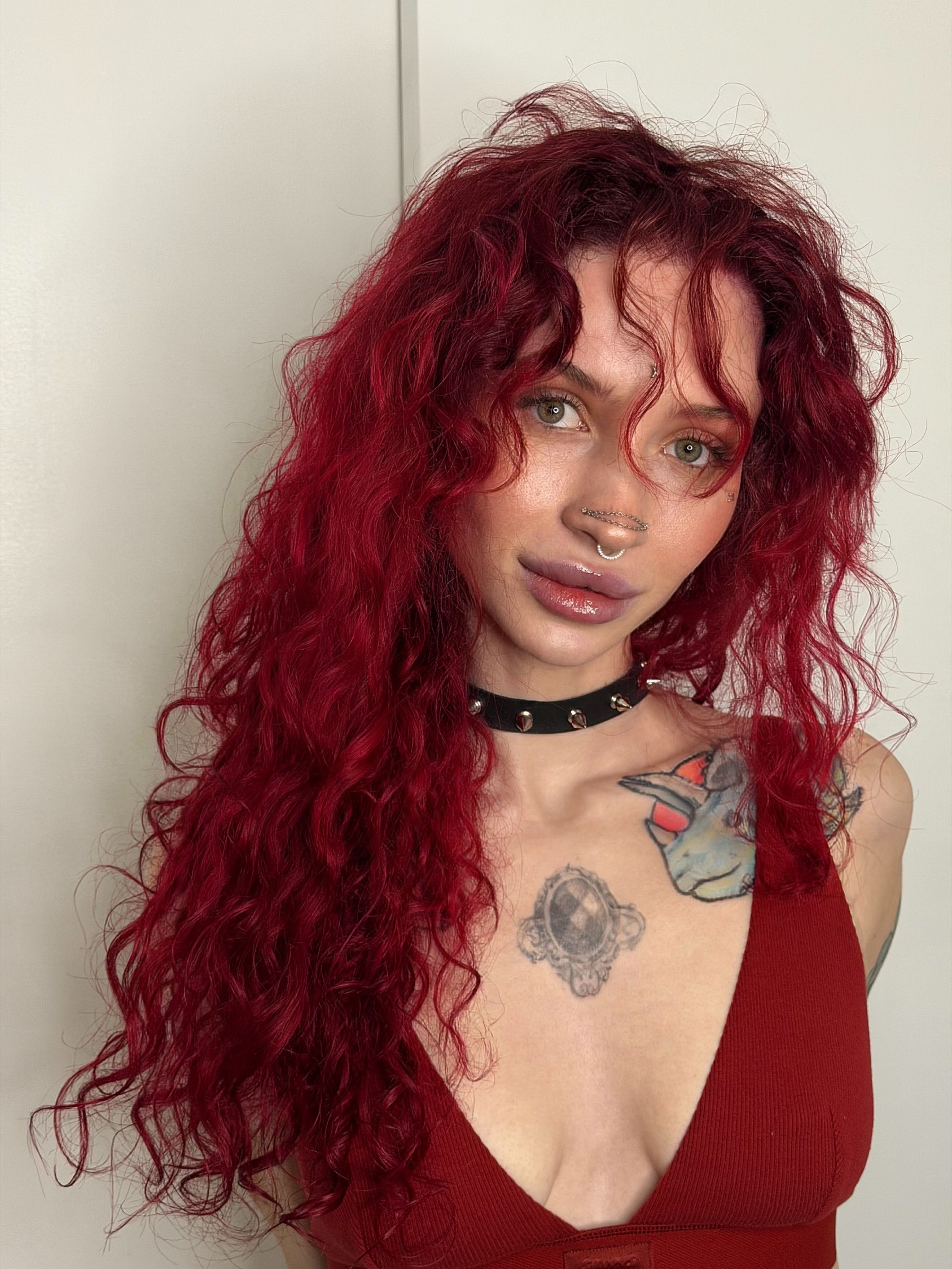 Inna Gomonova — Reds ONESHOT Hair Awards entry