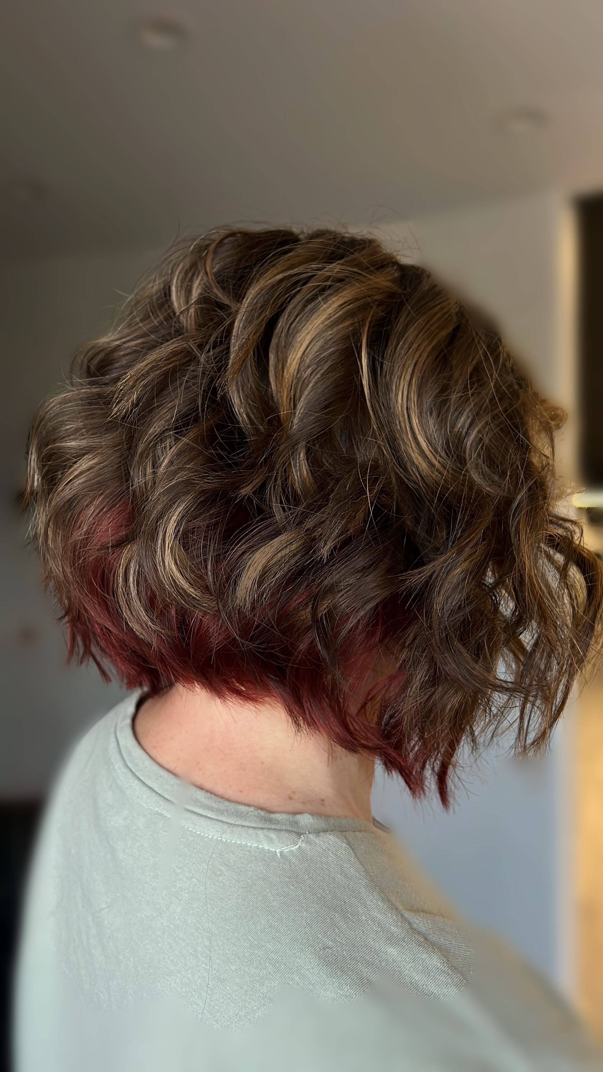 Sarah Santella — Bob/Lob ONESHOT Hair Awards entry