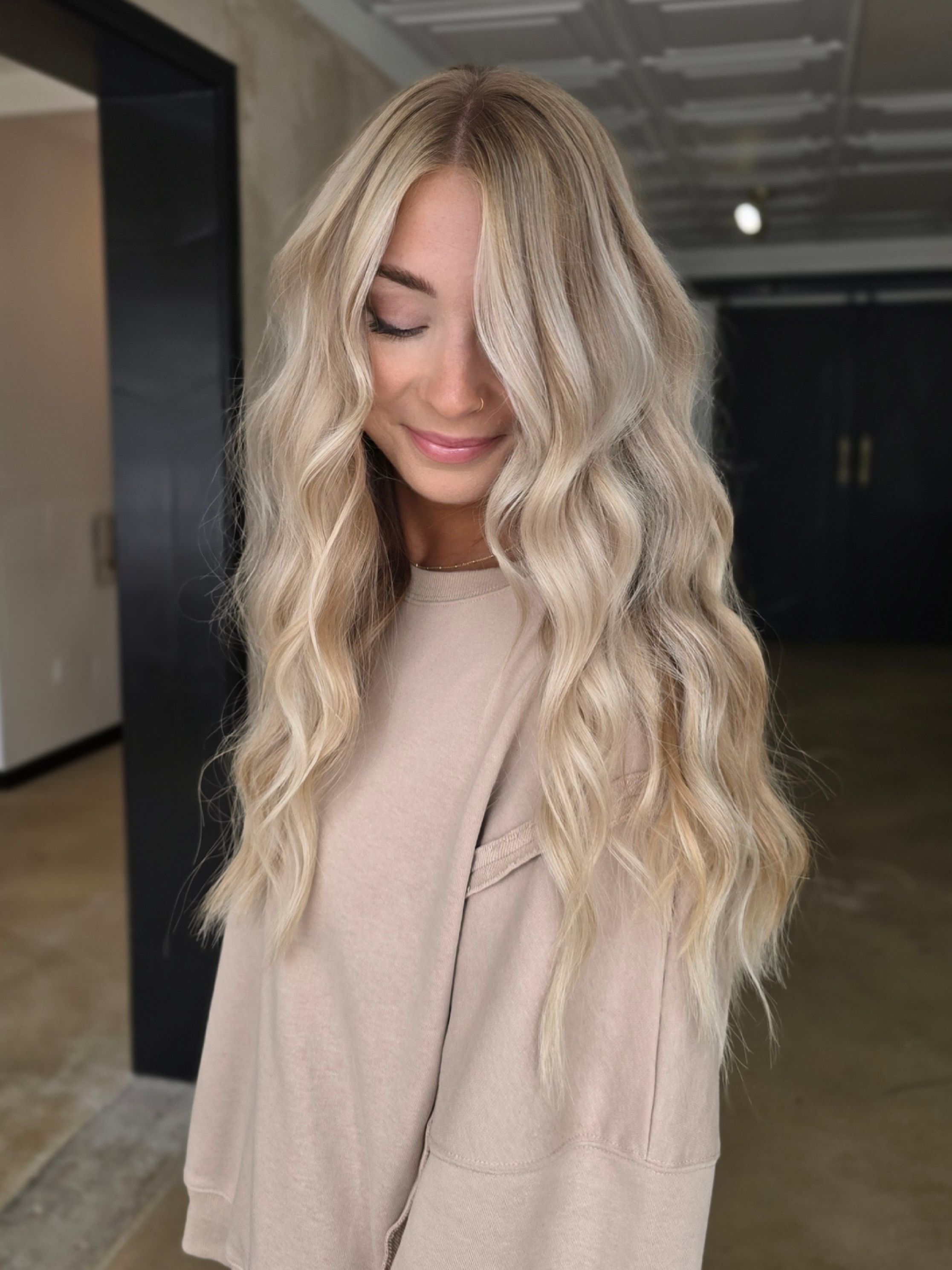Grace Johnson — Blondes ONESHOT Hair Awards entry