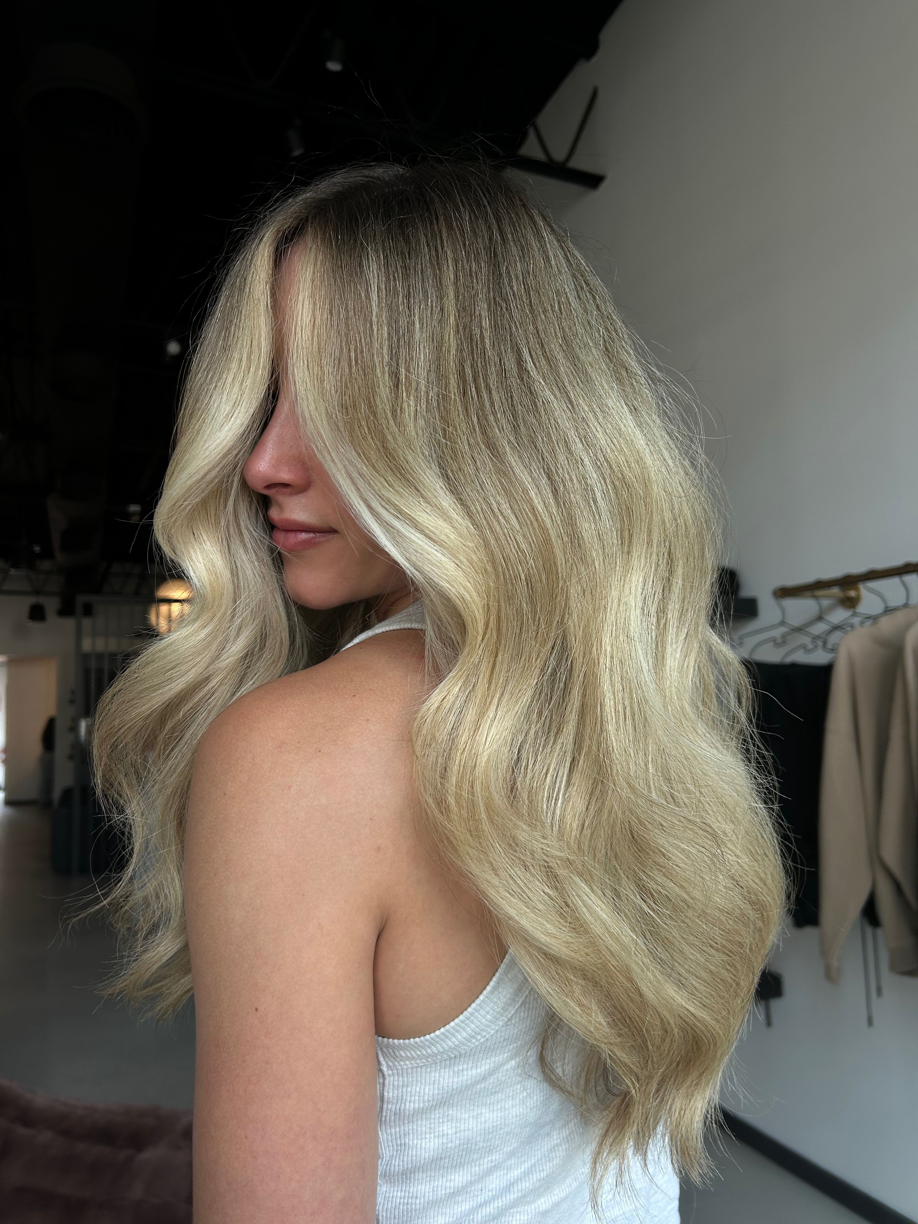 Olivia Pluchino — Blondes ONESHOT Hair Awards entry