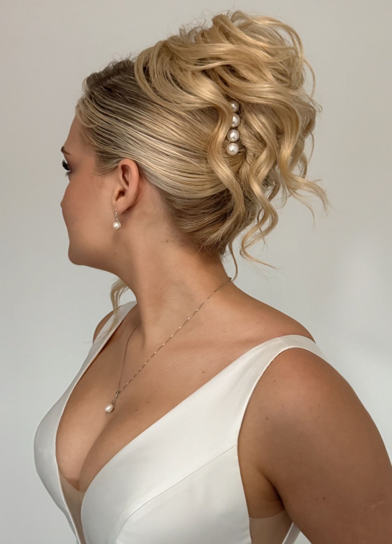 Svitlana Mutsa — Special Event Styling ONESHOT Hair Awards entry