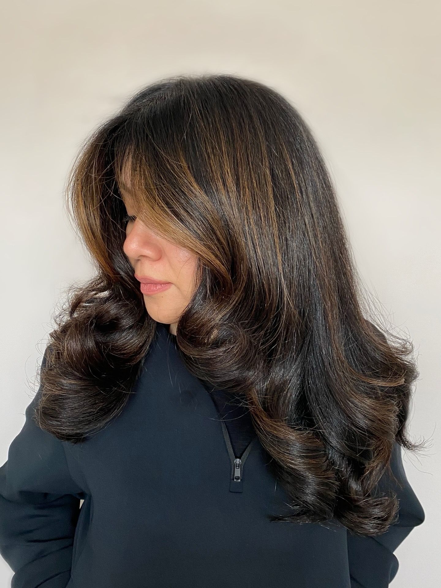 Gissela Uchupaille — Brunettes ONESHOT Hair Awards entry