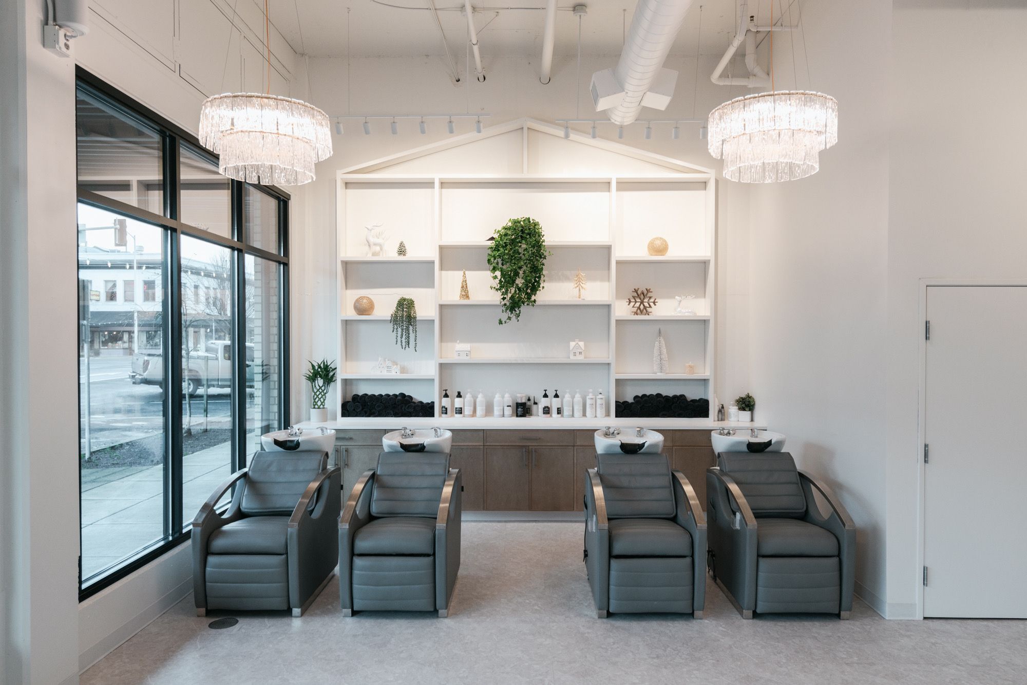 Steph Winters — Salon Decor ONESHOT Hair Awards entry