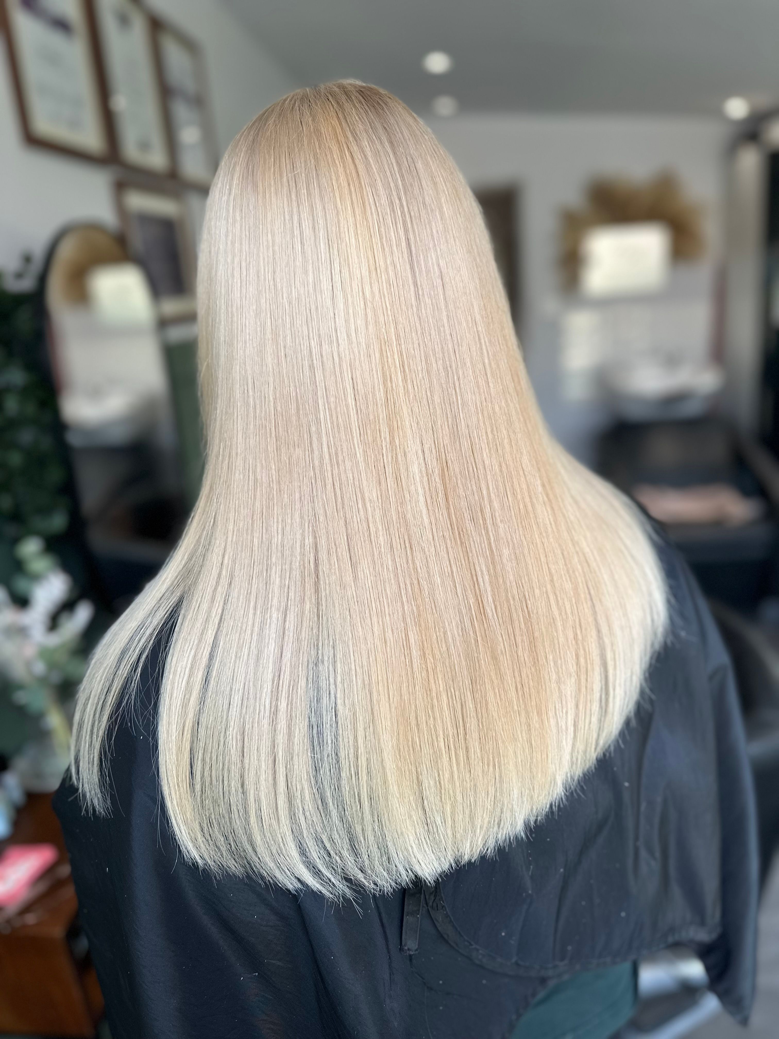 Chloe Bradford — Platinum ONESHOT Hair Awards entry