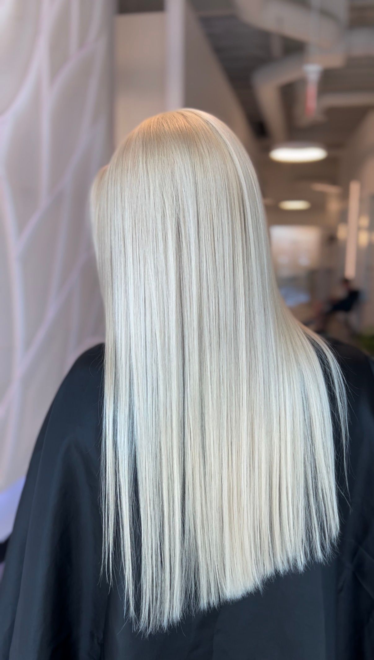 Brooke VanBrunt — Platinum ONESHOT Hair Awards entry