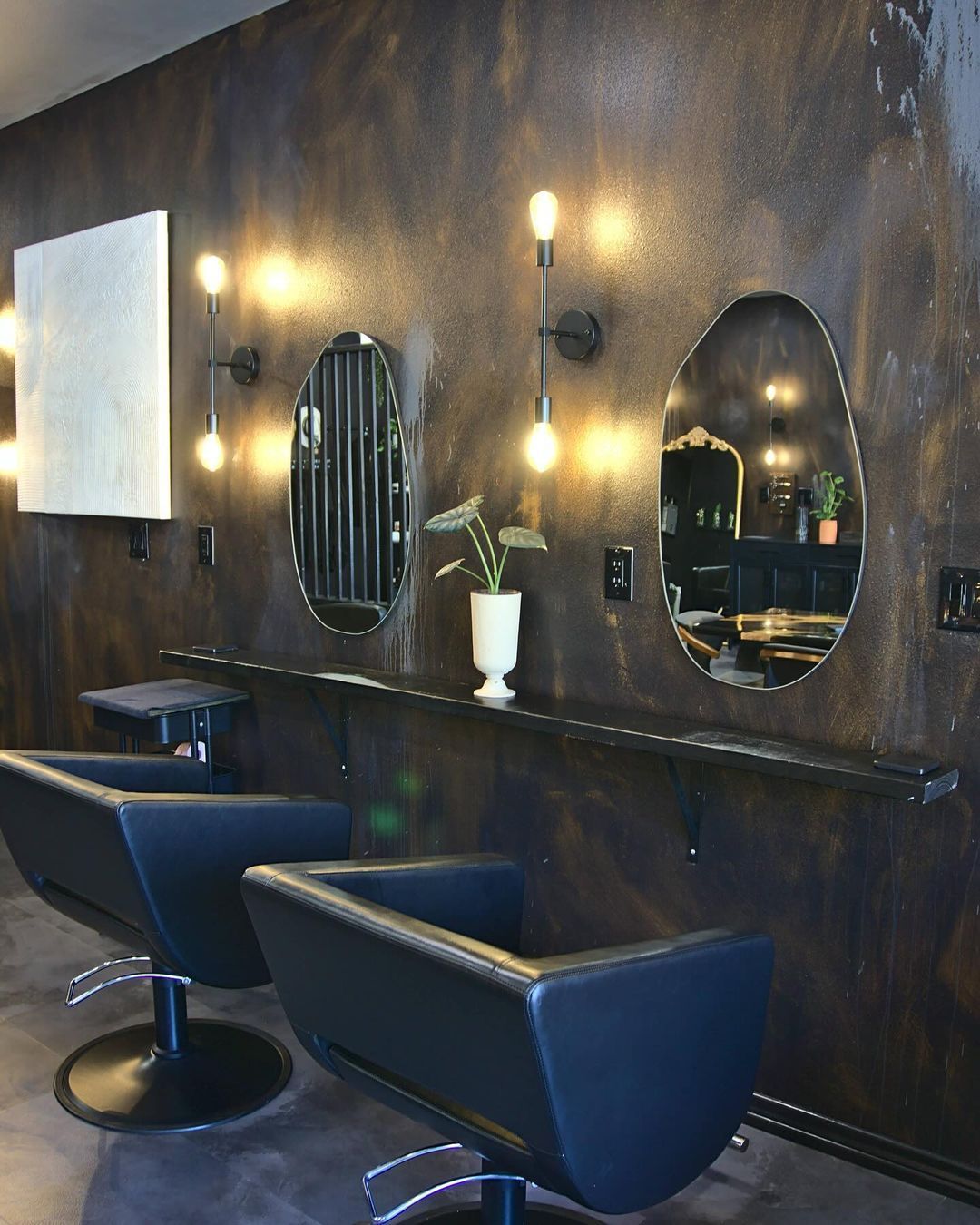 L R Pro — Salon Decor ONESHOT Hair Awards entry