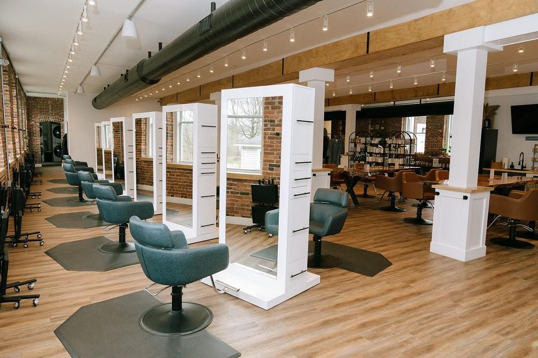 Sixtensalon — Salon Decor ONESHOT Hair Awards entry